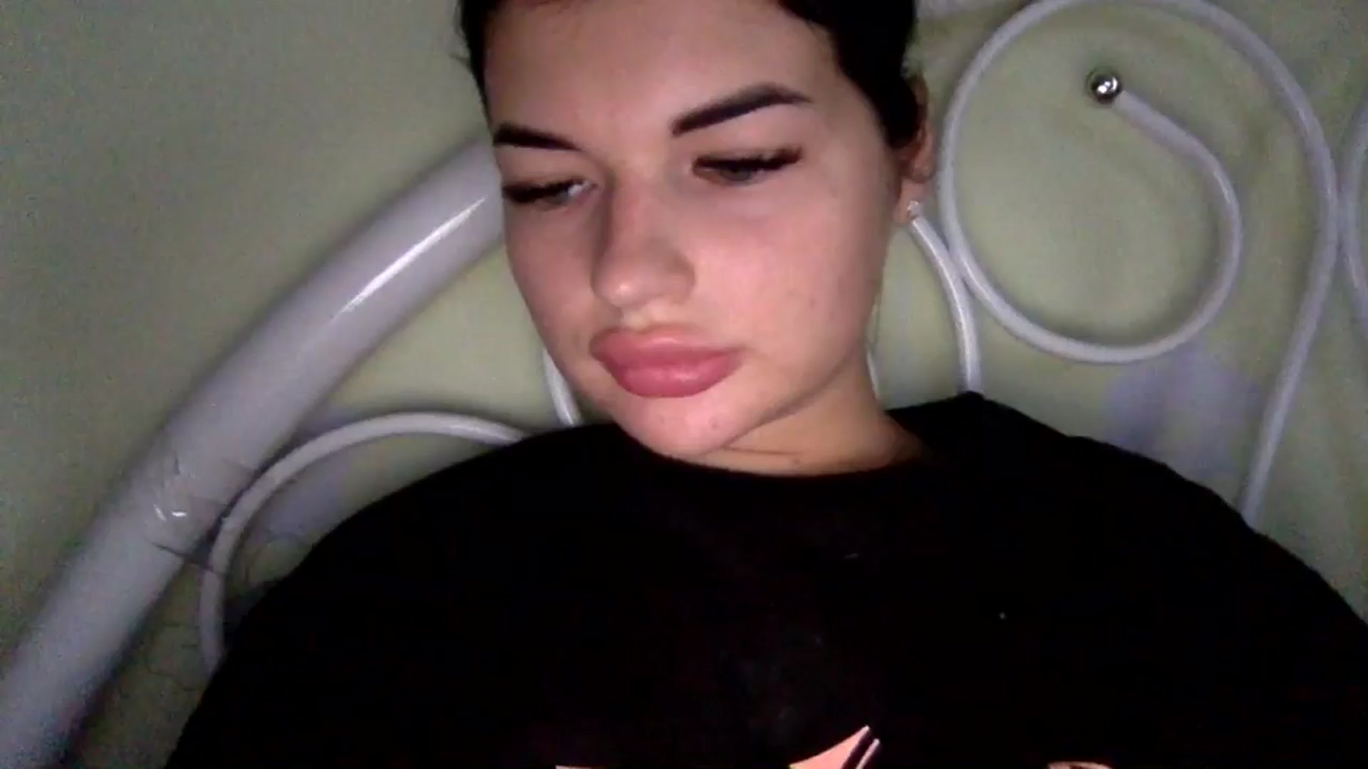 Gallery image thumbnail from CherryEvve's myfreecams stream on, 08/03/2024, 13:51 image 8 of 20