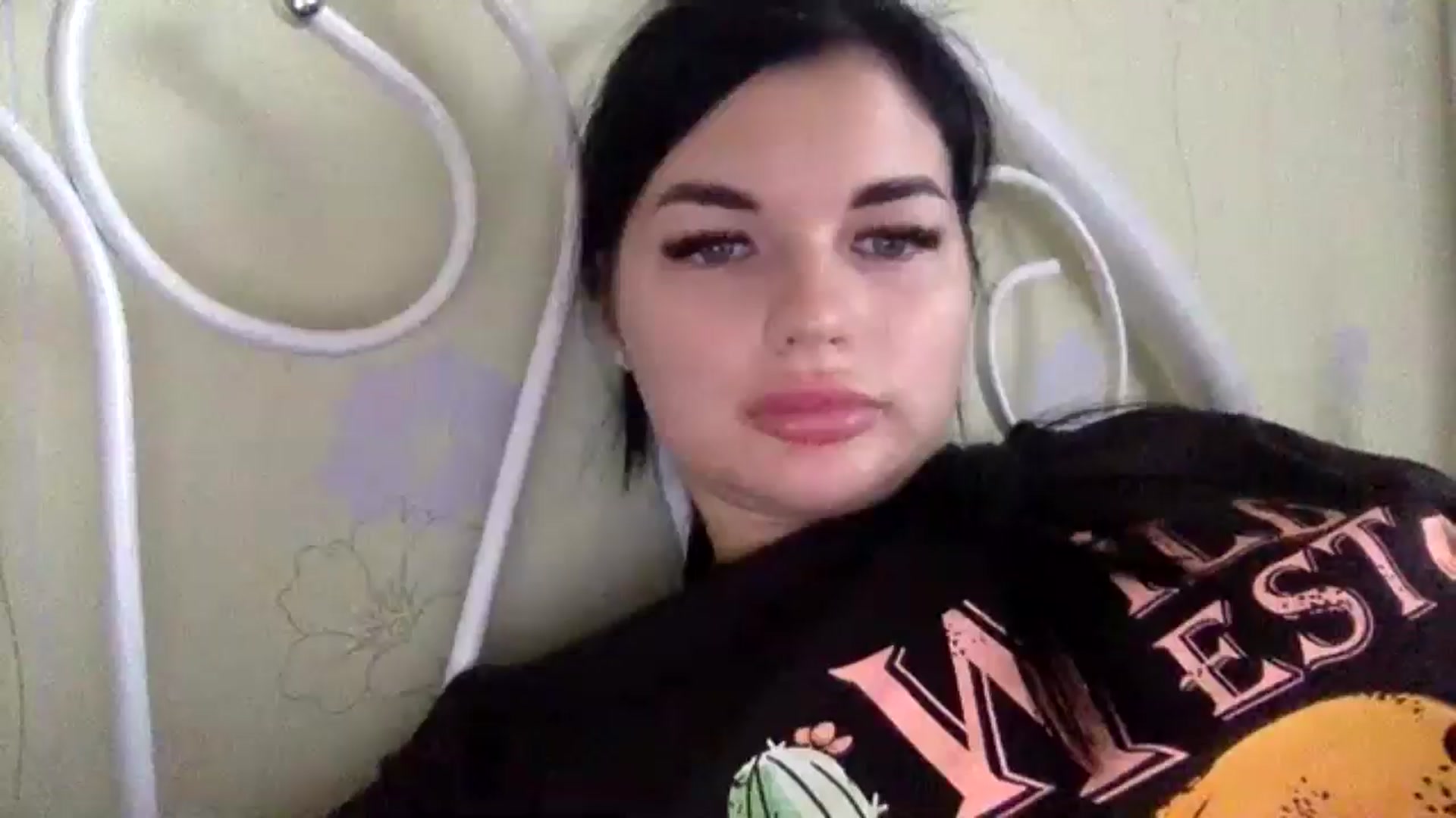 Gallery image thumbnail from CherryEvve's myfreecams stream on, 08/06/2024, 13:33 image 9 of 20