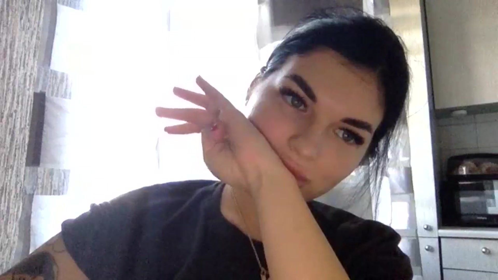 Gallery image thumbnail from CherryEvve's myfreecams stream on, 08/13/2024, 14:49 image 17 of 20