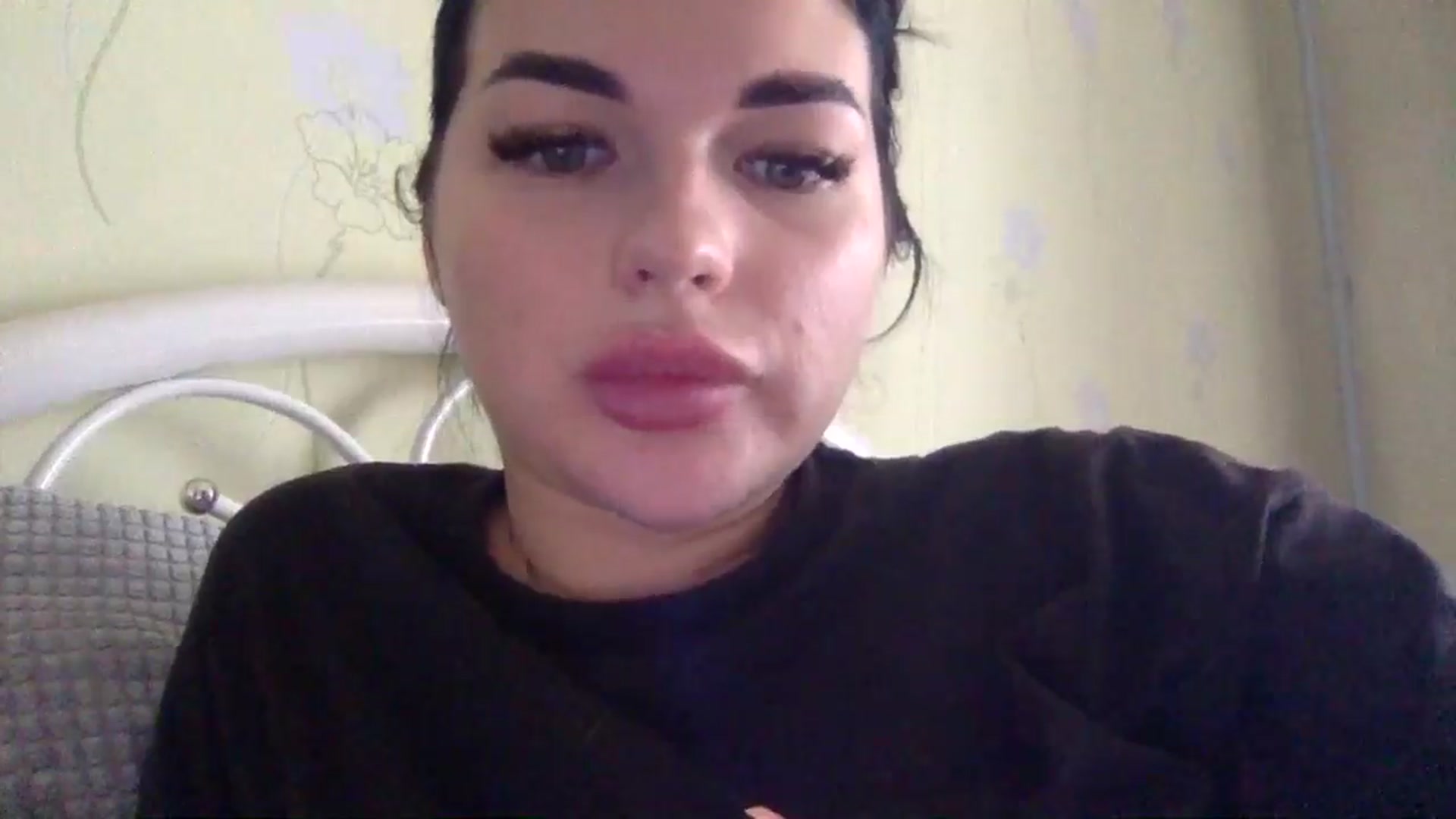 Gallery image thumbnail from CherryEvve's myfreecams stream on, 08/16/2024, 10:31 image 17 of 20