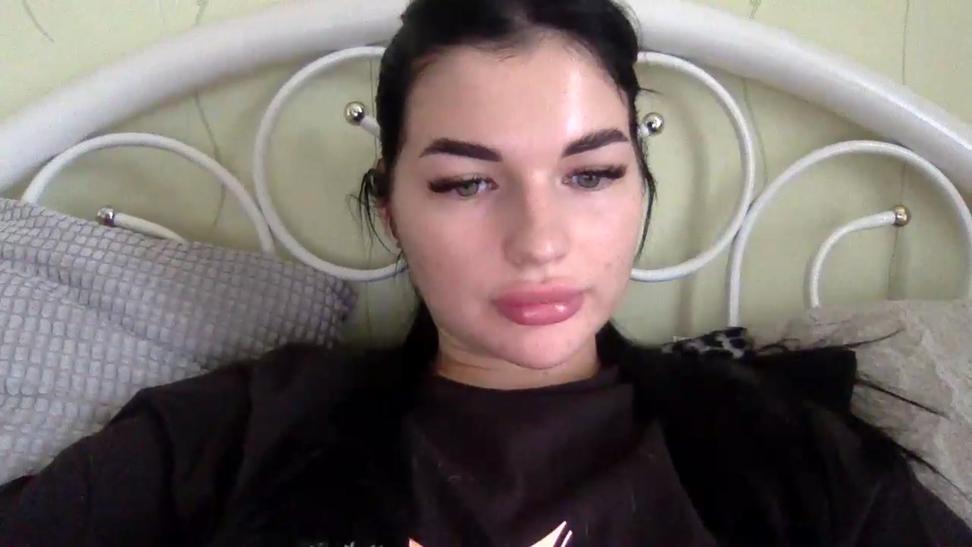 Gallery image thumbnail from CherryEvve's myfreecams stream on, 08/16/2024, 10:31 image 8 of 20