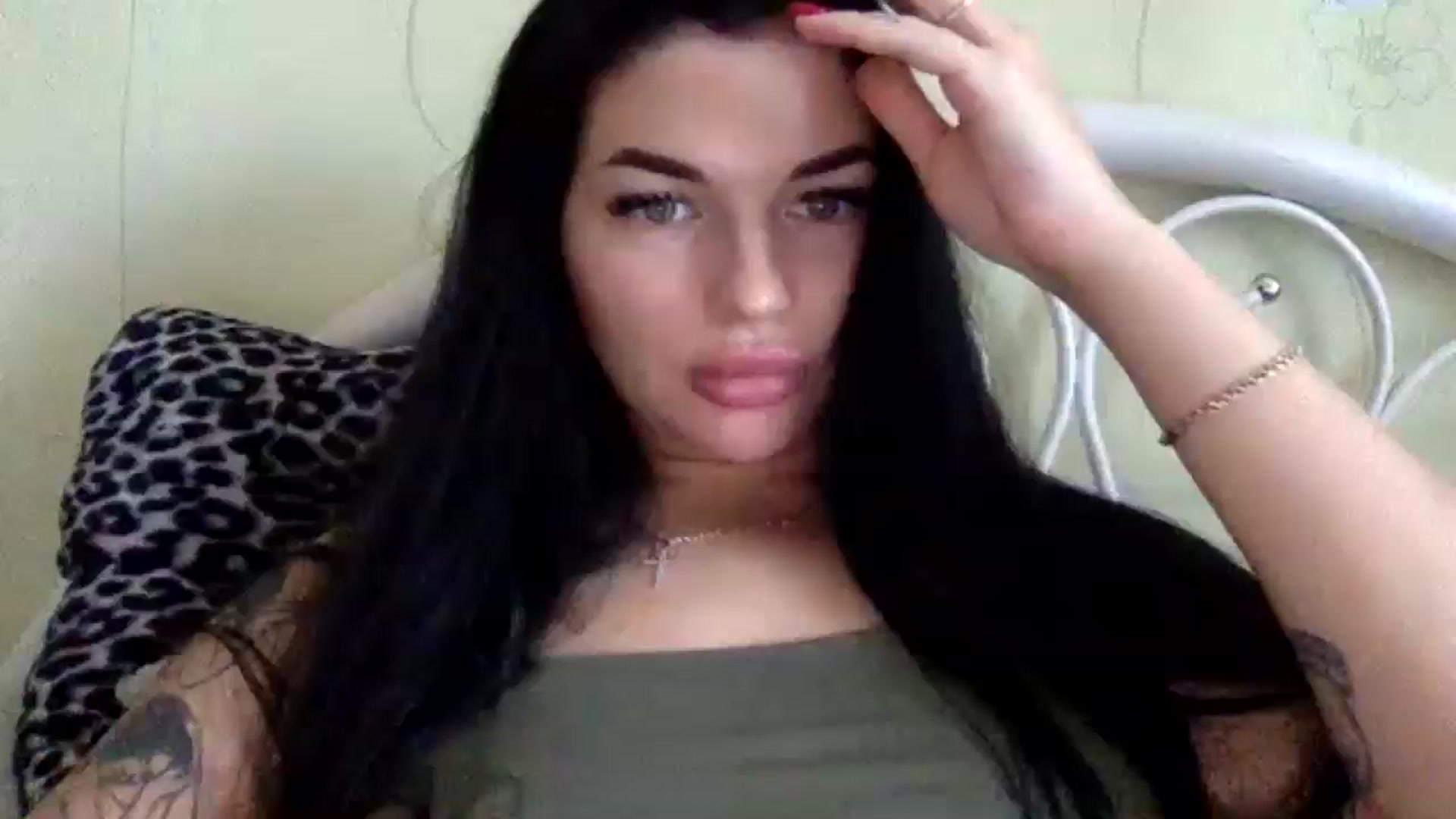 Gallery image thumbnail from CherryEvve's myfreecams stream on, 08/26/2024, 11:07 image 1 of 20