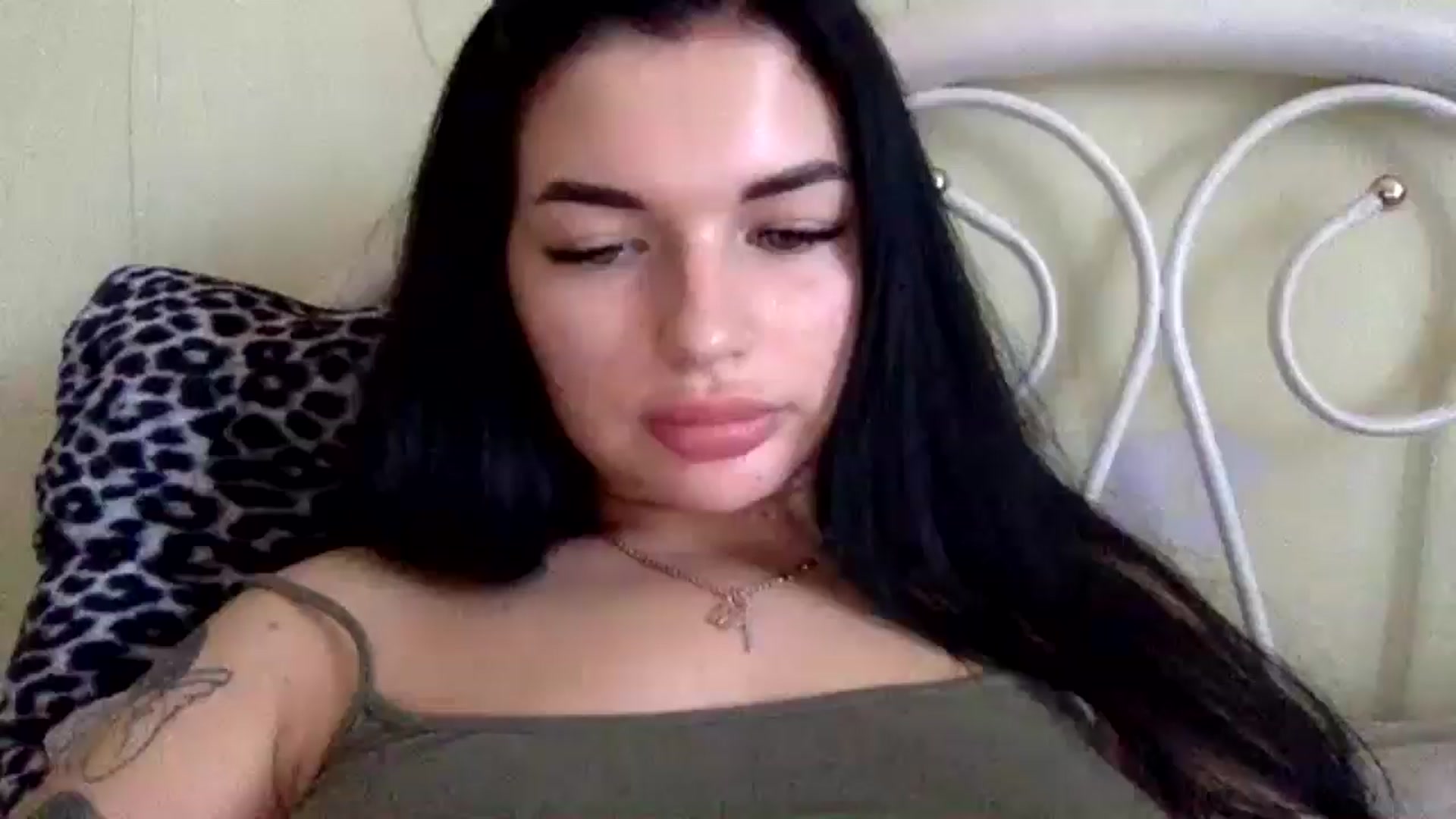 Gallery image thumbnail from CherryEvve's myfreecams stream on, 08/26/2024, 11:07 image 10 of 20