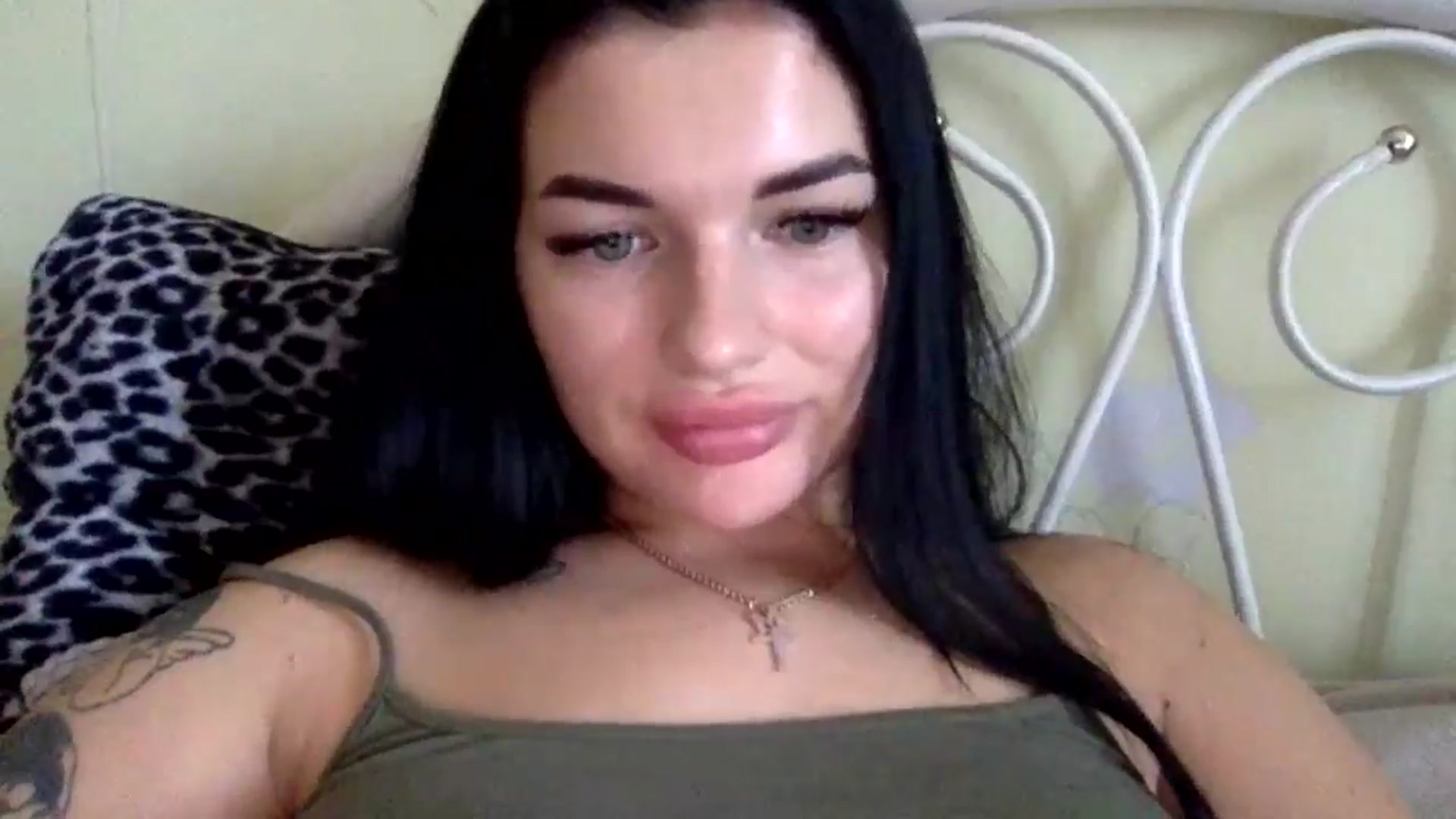 Gallery image thumbnail from CherryEvve's myfreecams stream on, 08/26/2024, 11:07 image 11 of 20