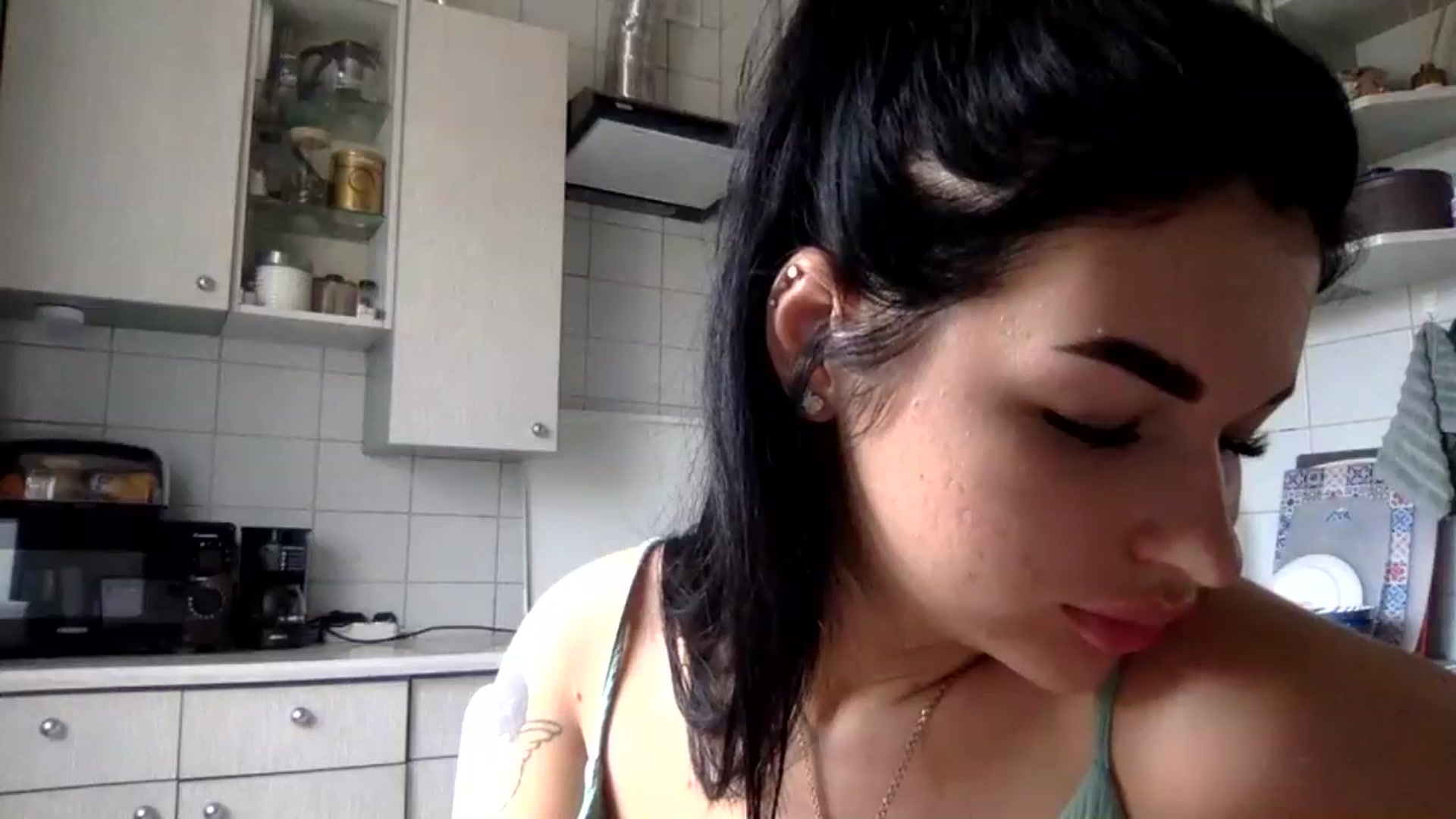 Gallery image thumbnail from CherryEvve's myfreecams stream on, 09/04/2024, 12:44 image 19 of 20