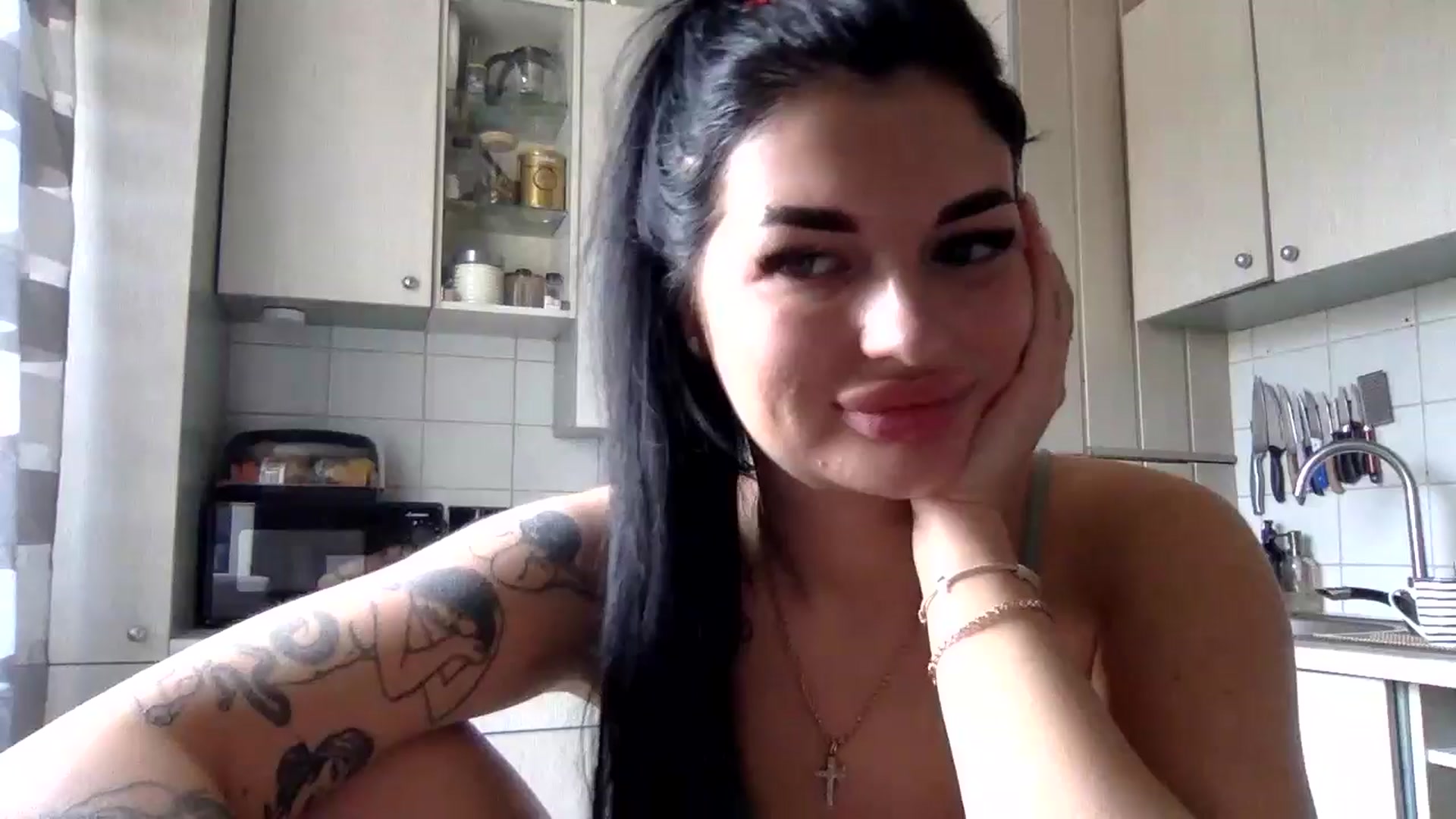 Gallery image thumbnail from CherryEvve's myfreecams stream on, 09/04/2024, 12:44 image 7 of 20