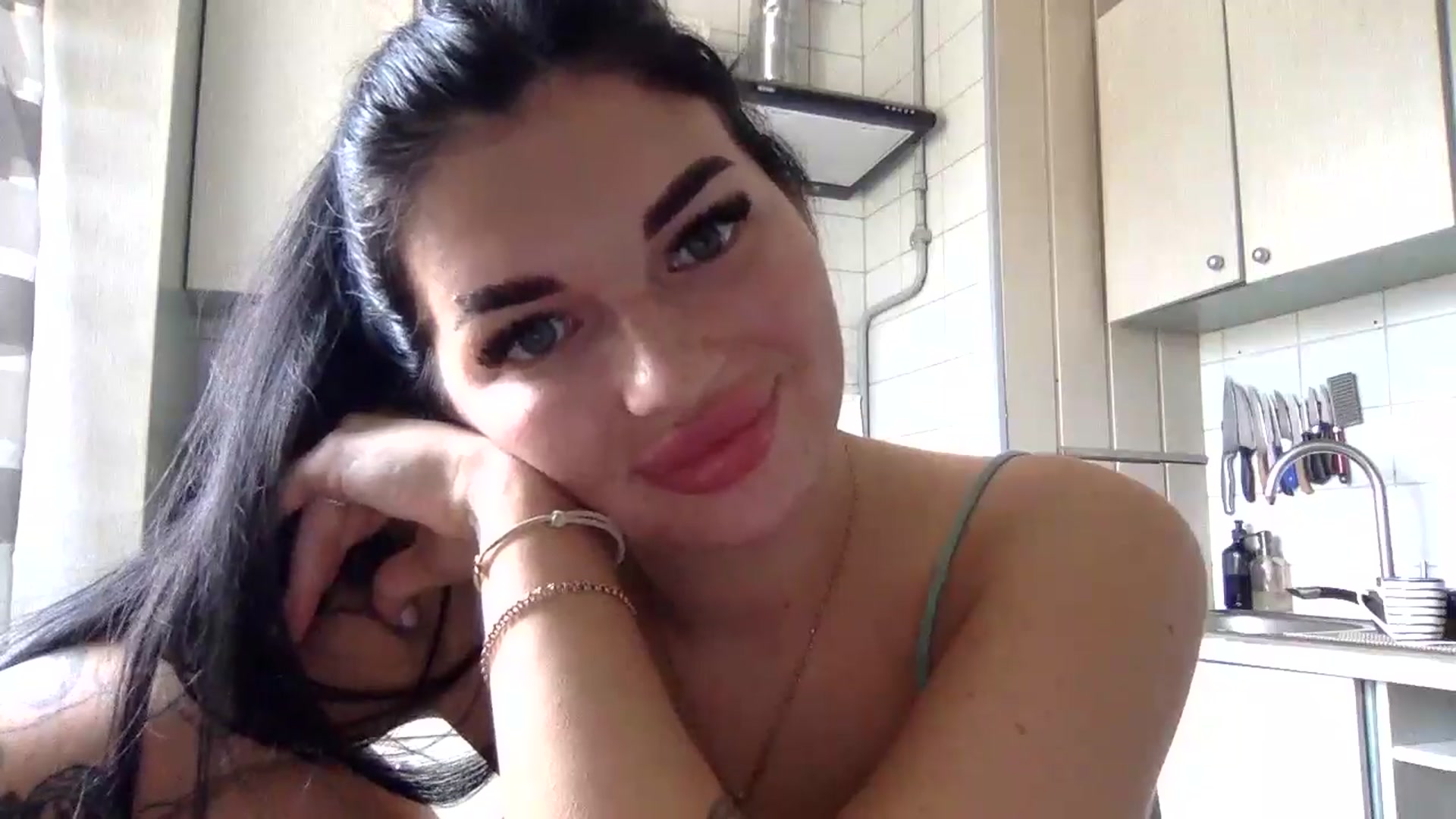 Gallery image thumbnail from CherryEvve's myfreecams stream on, 09/04/2024, 12:44 image 2 of 20
