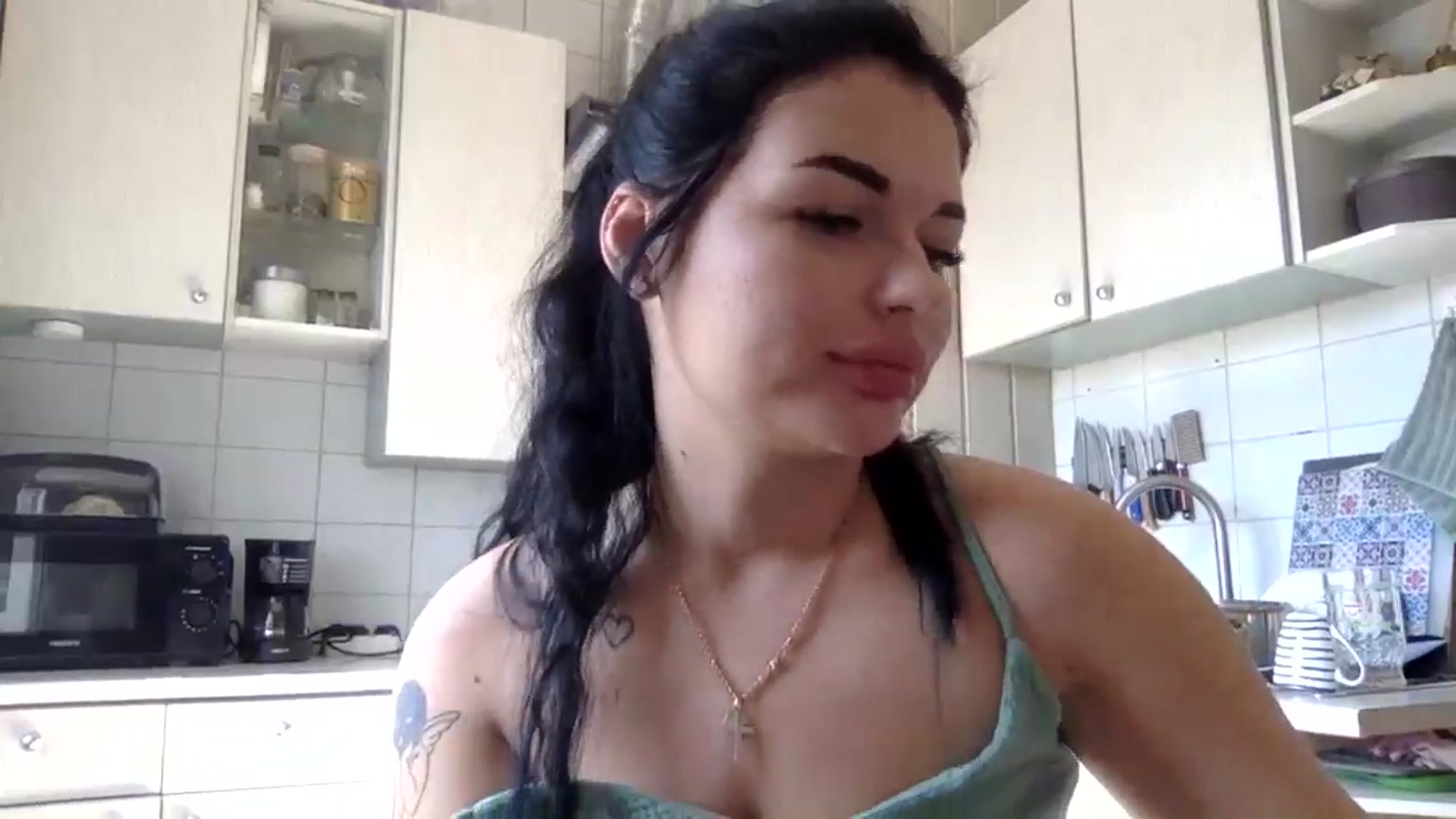 Gallery image thumbnail from CherryEvve's myfreecams stream on, 09/06/2024, 08:06 image 15 of 20