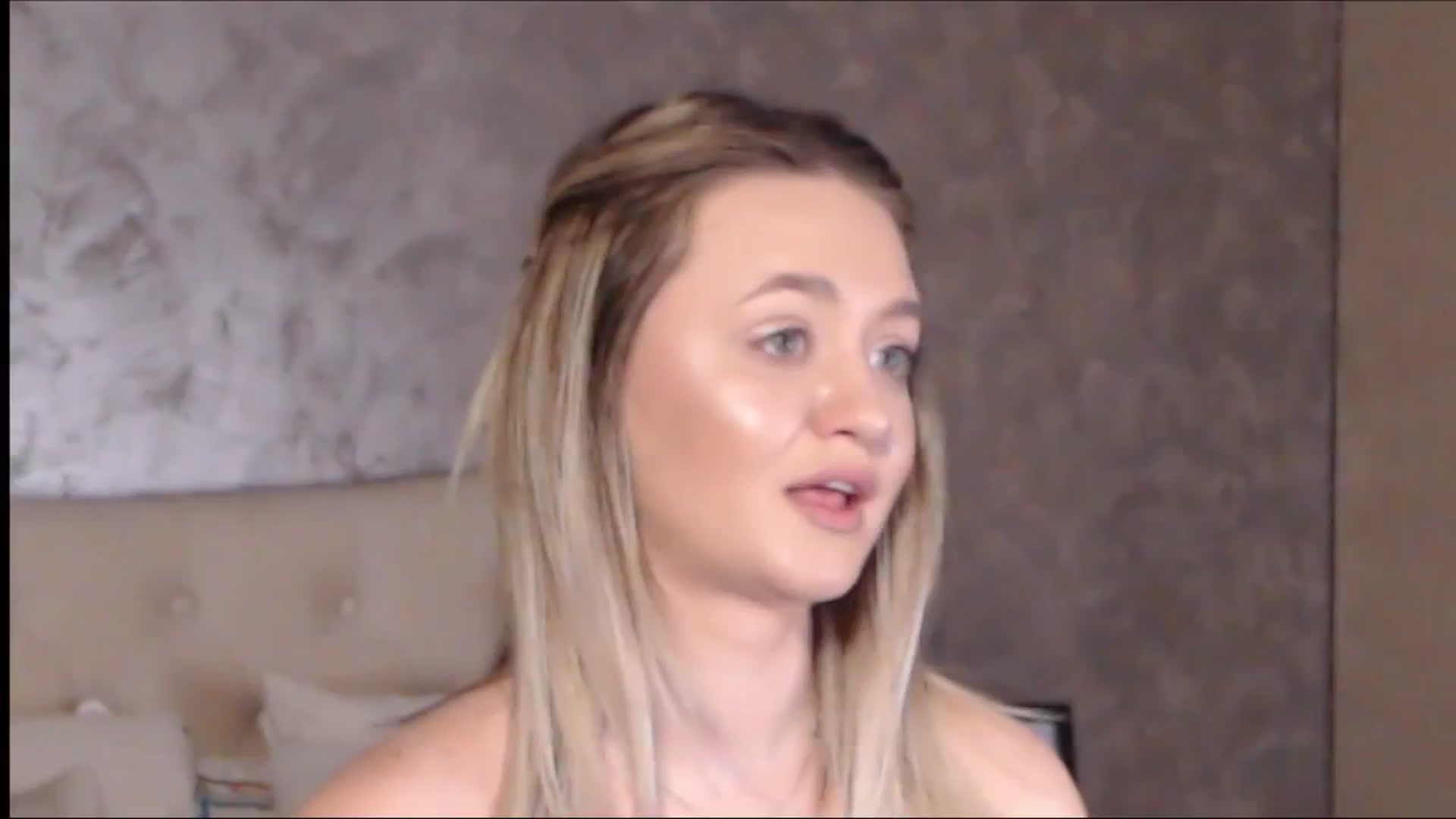Gallery image thumbnail from CherryJ's myfreecams stream on, 05/19/2025, 17:13 image 7 of 20
