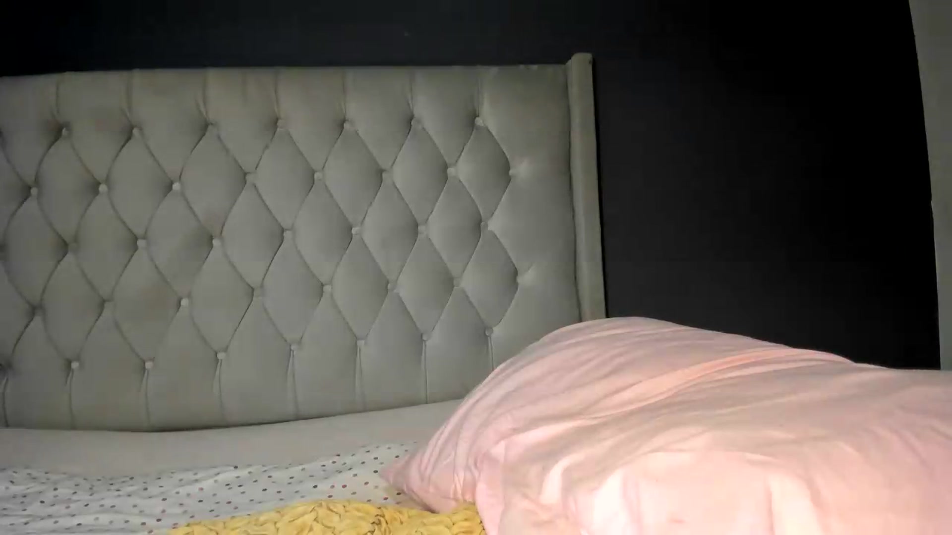 Gallery image thumbnail from CherryKiss18's myfreecams stream on, 05/18/2026, 01:53 image 7 of 20