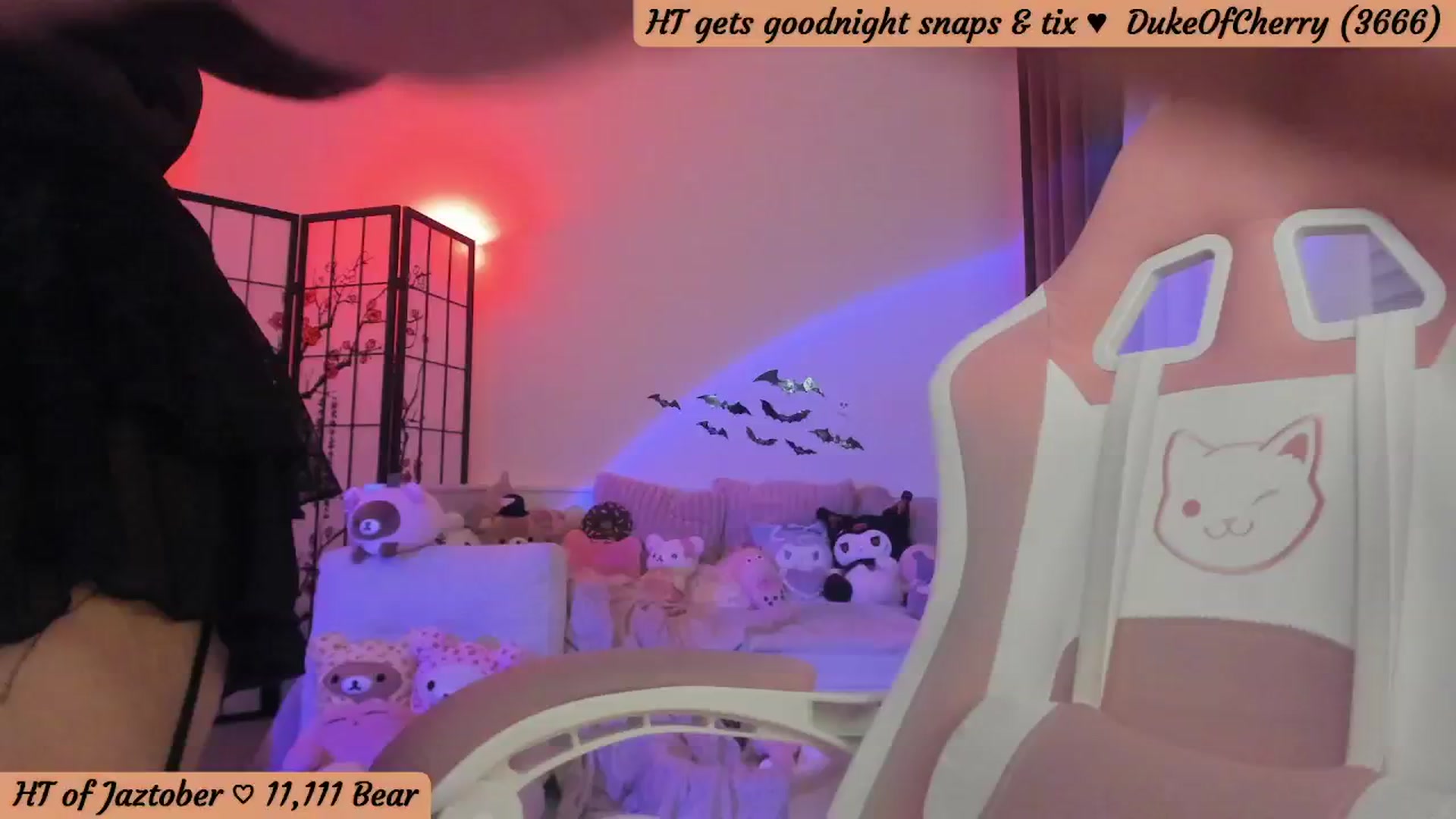 Gallery image thumbnail from CherryMace's myfreecams stream on, 10/29/2025, 03:07 image 3 of 20