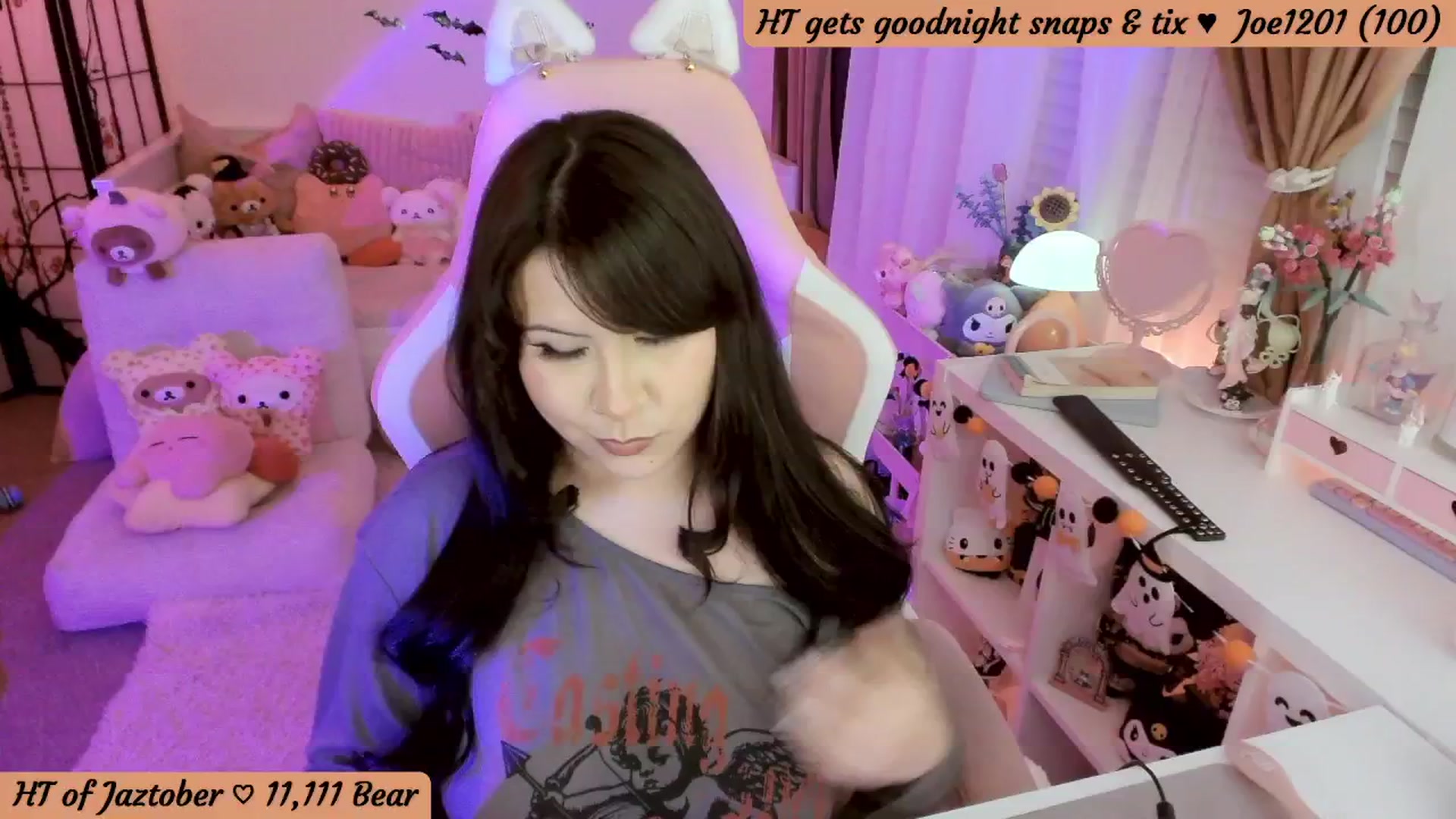 Gallery image thumbnail from CherryMace's myfreecams stream on, 10/30/2025, 03:24 image 15 of 20