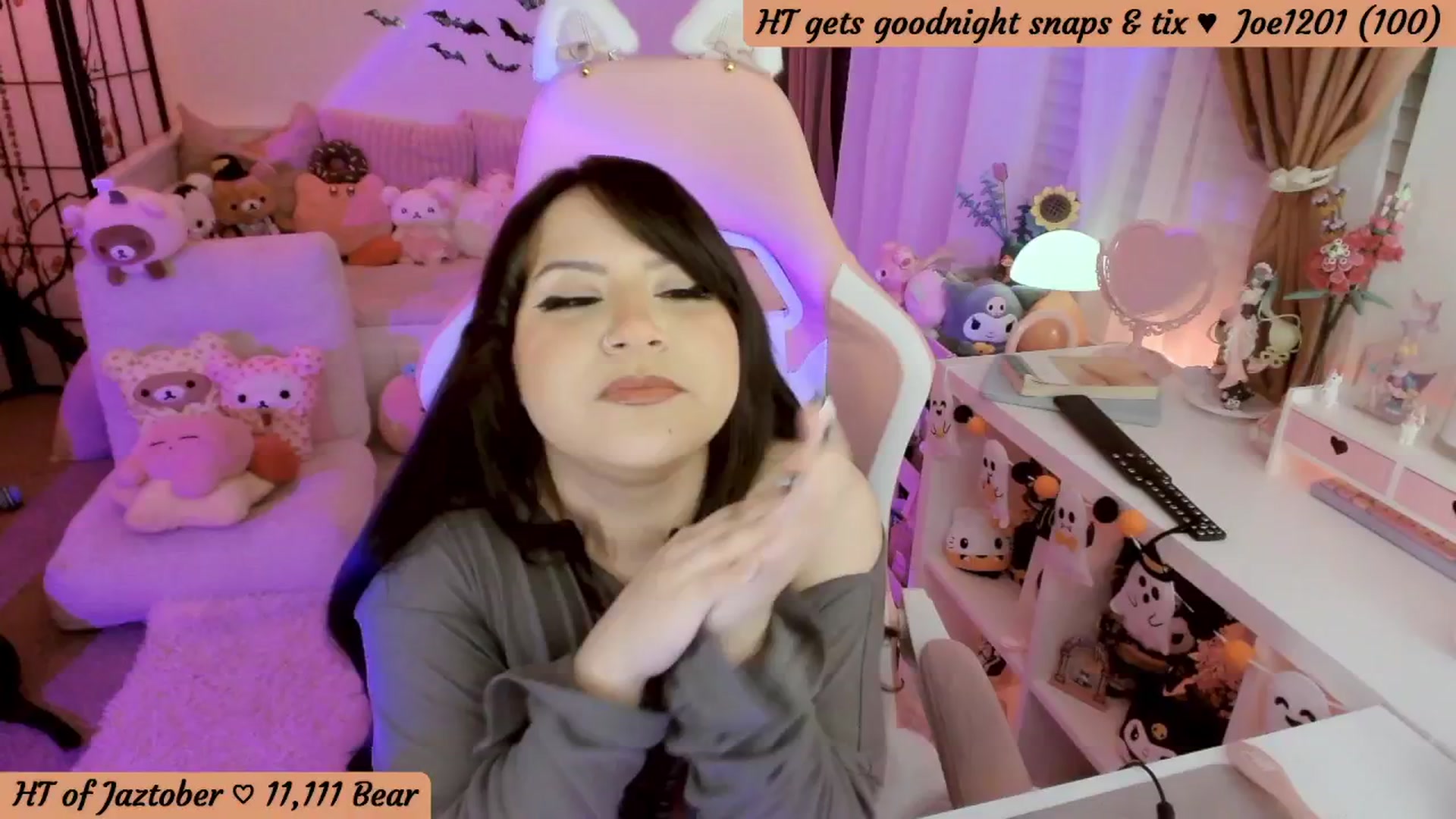 Gallery image thumbnail from CherryMace's myfreecams stream on, 10/30/2025, 03:24 image 19 of 20