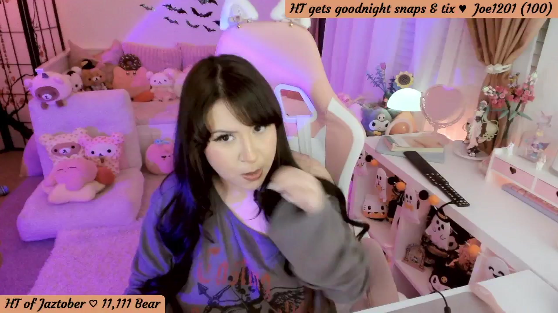 Gallery image thumbnail from CherryMace's myfreecams stream on, 10/30/2025, 03:24 image 13 of 20