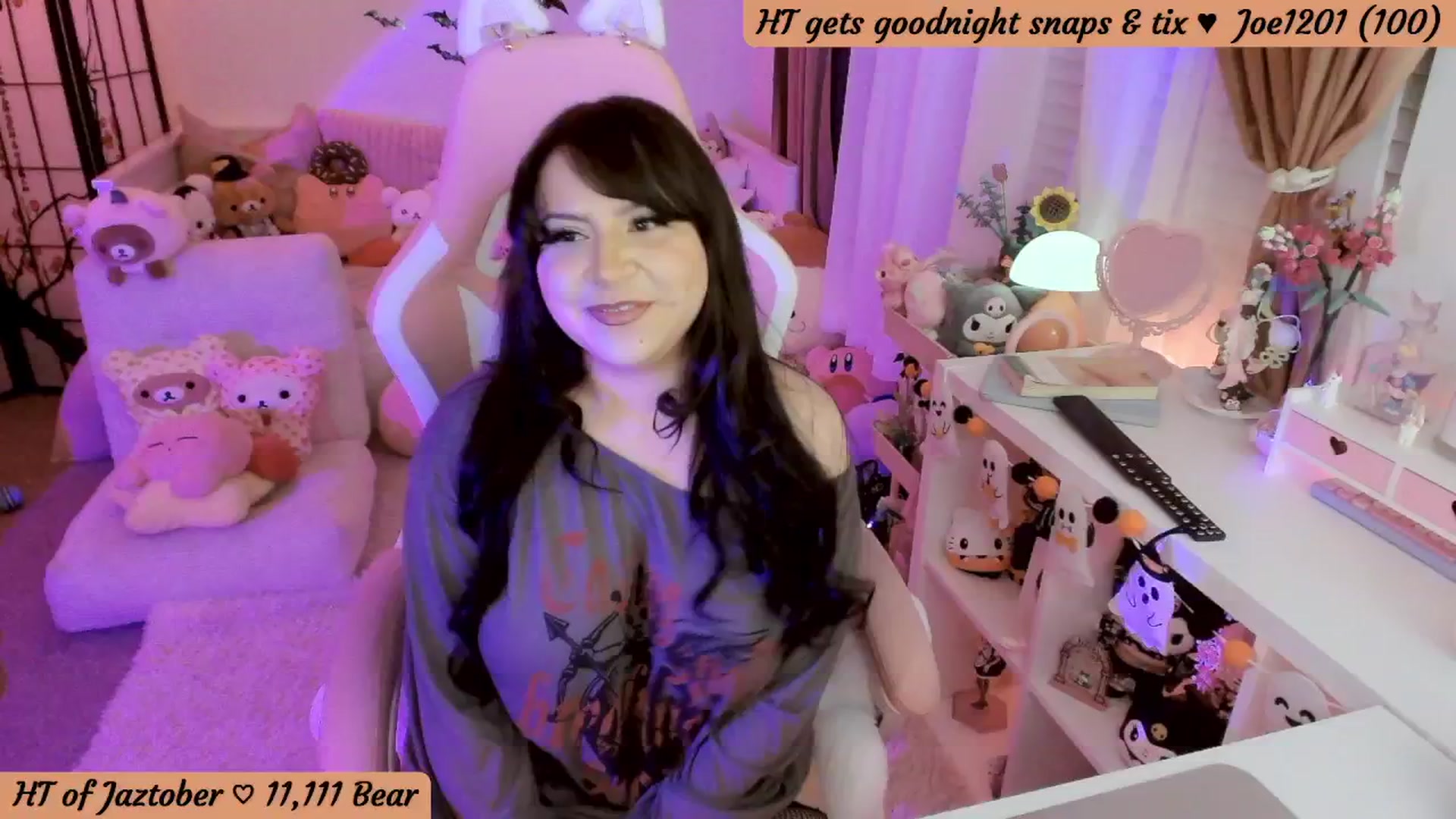 Gallery image thumbnail from CherryMace's myfreecams stream on, 10/30/2025, 03:24 image 4 of 20