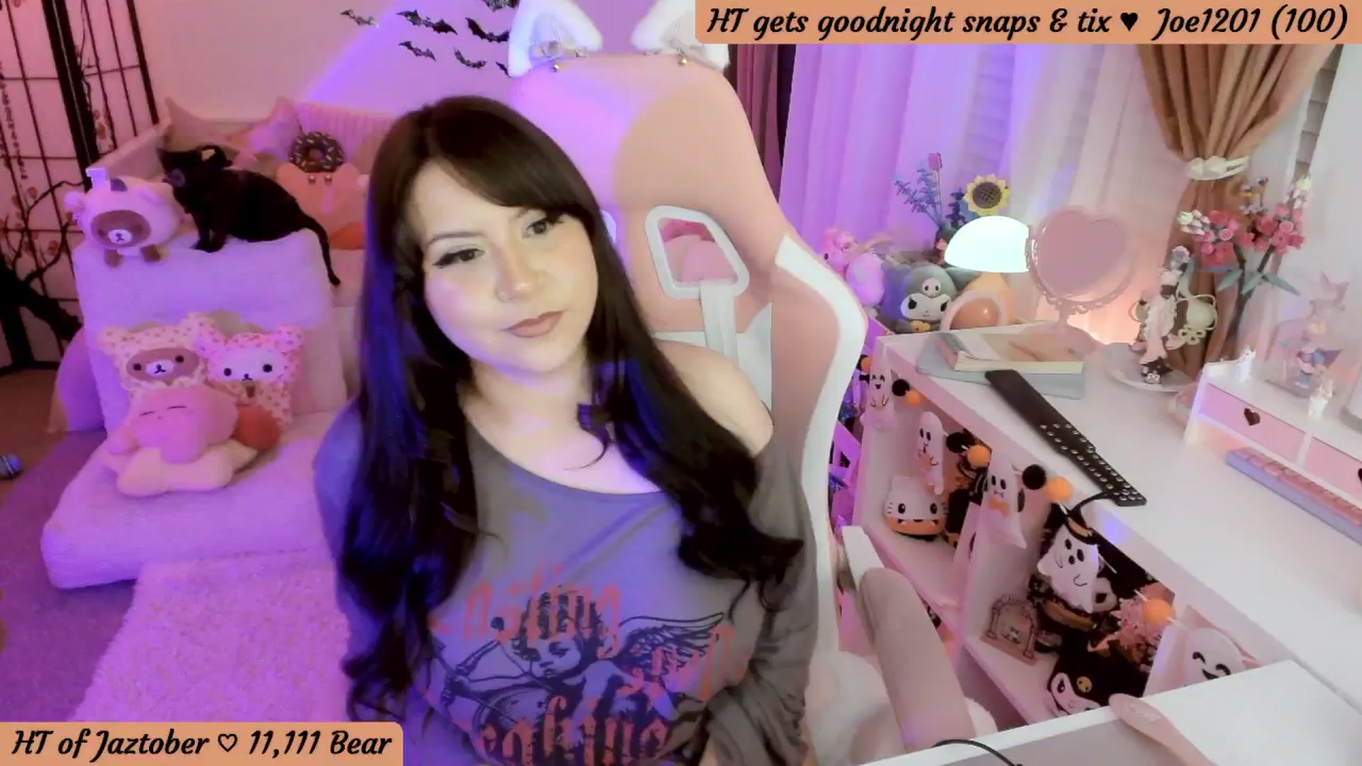 Gallery image thumbnail from CherryMace's myfreecams stream on, 10/30/2025, 03:24 image 10 of 20
