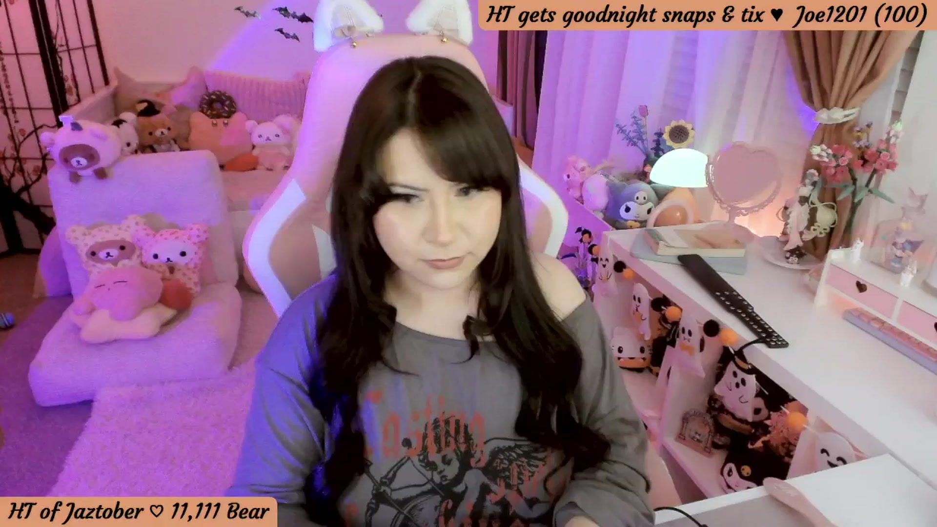 Gallery image thumbnail from CherryMace's myfreecams stream on, 10/30/2025, 03:24 image 7 of 20