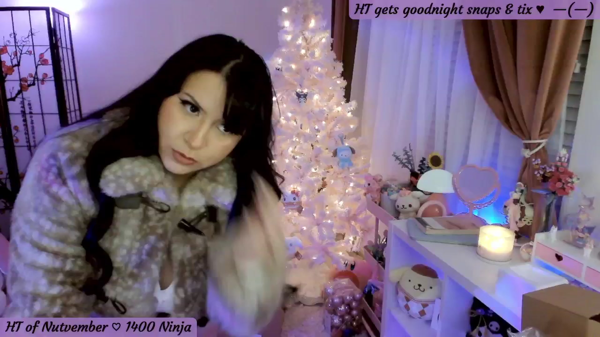Gallery image thumbnail from CherryMace's myfreecams stream on, 11/17/2025, 03:10 image 6 of 20