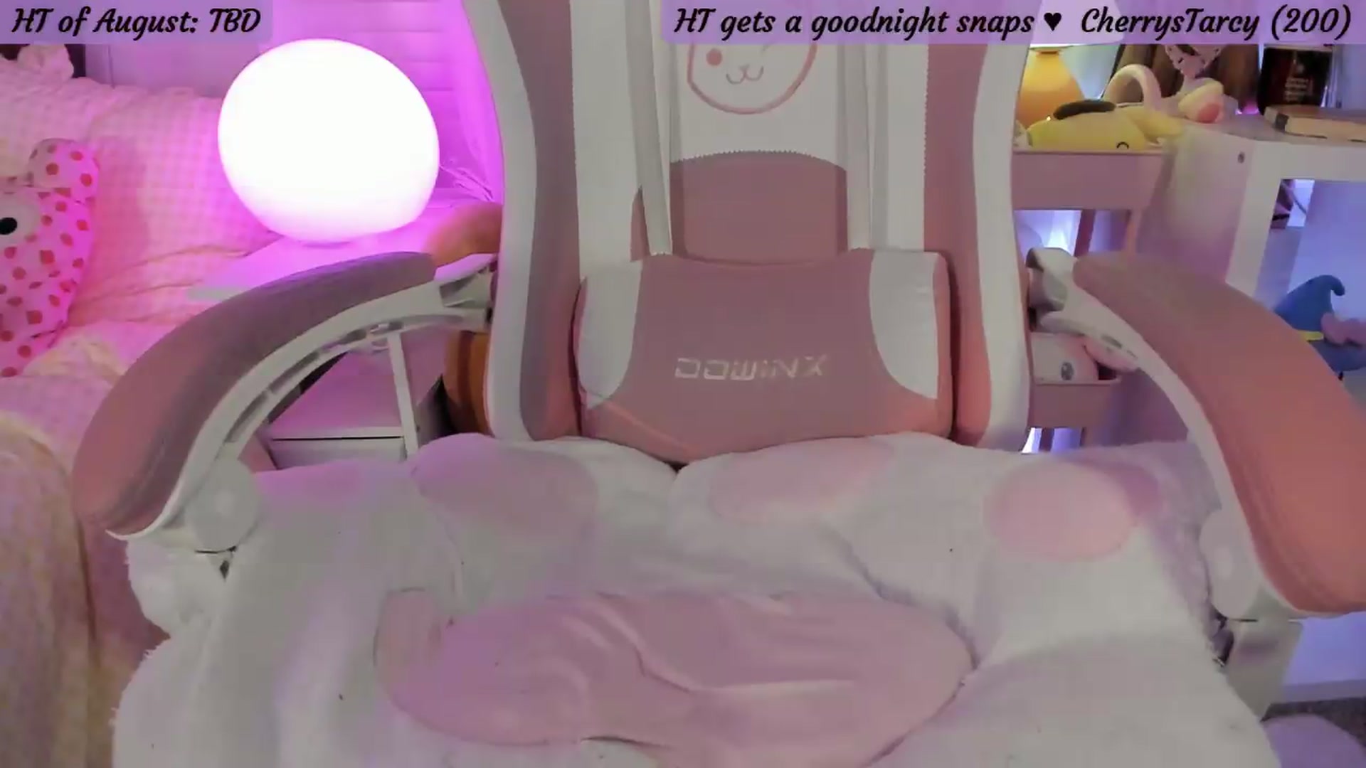 Gallery image thumbnail from CherryMace's myfreecams stream on, 08/09/2026, 06:45 image 15 of 20