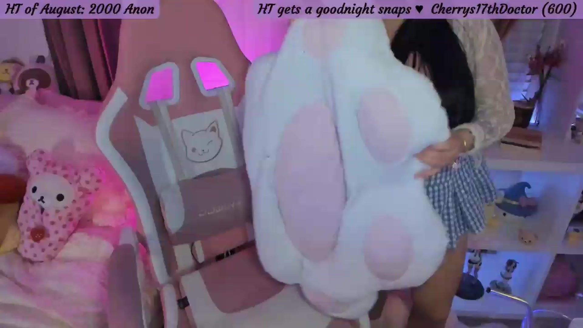 Gallery image thumbnail from CherryMace's myfreecams stream on, 08/13/2026, 06:40 image 1 of 20