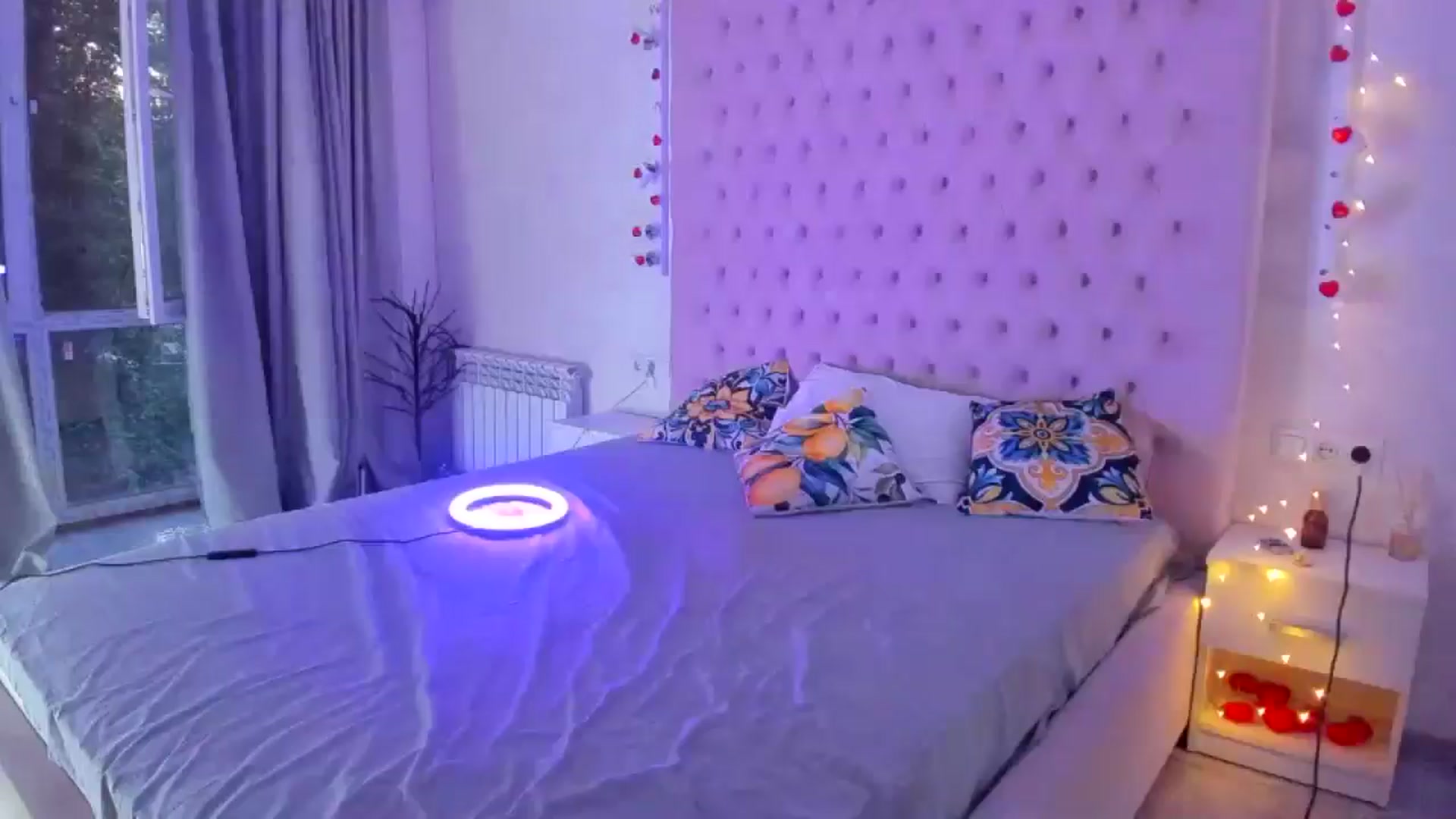 Gallery image thumbnail from CherryMyst's myfreecams stream on, 05/29/2025, 17:51 image 20 of 20
