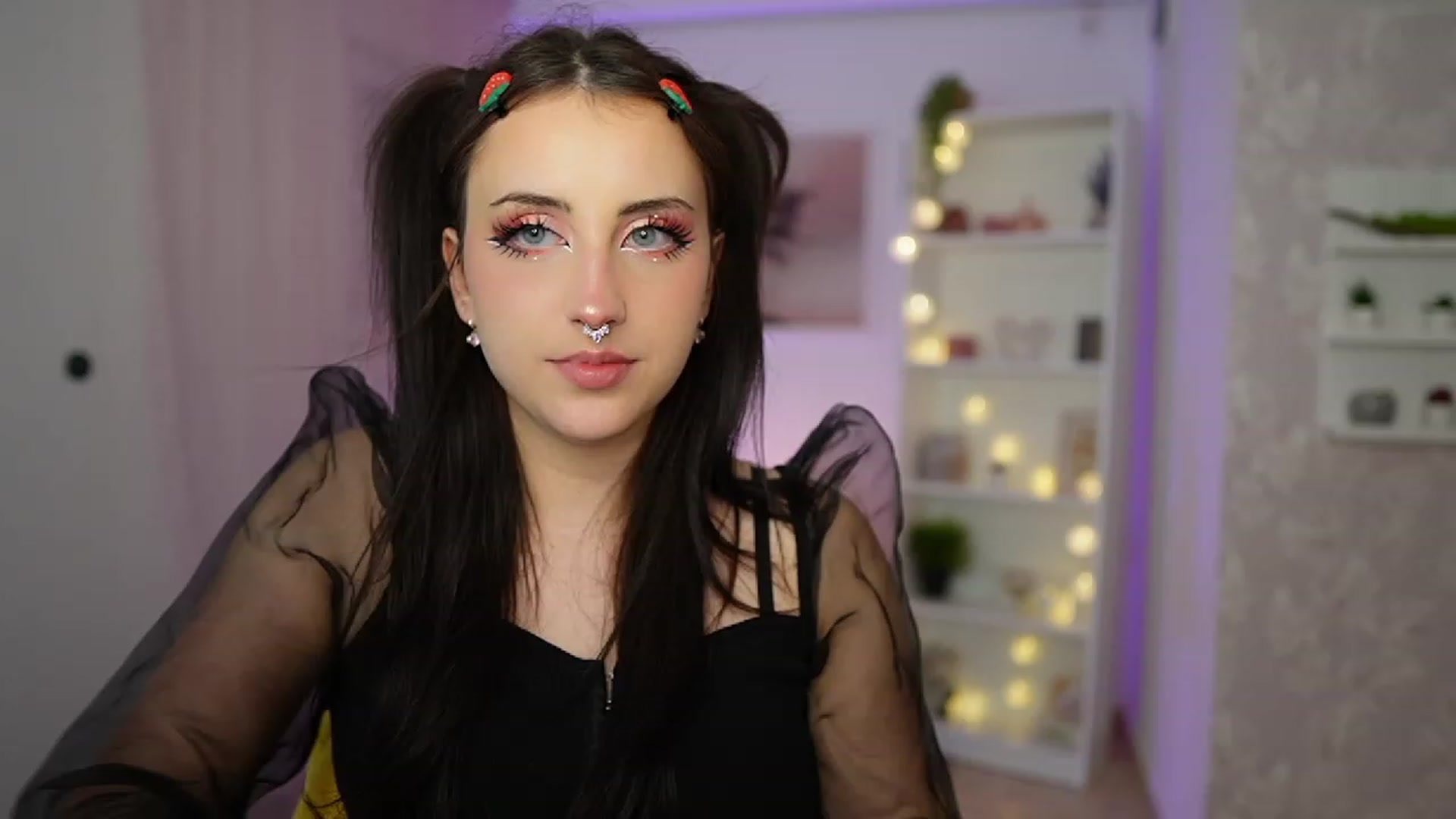 Gallery image thumbnail from Cherry_Acid18's myfreecams stream on, 09/22/2023, 21:33 image 1 of 20
