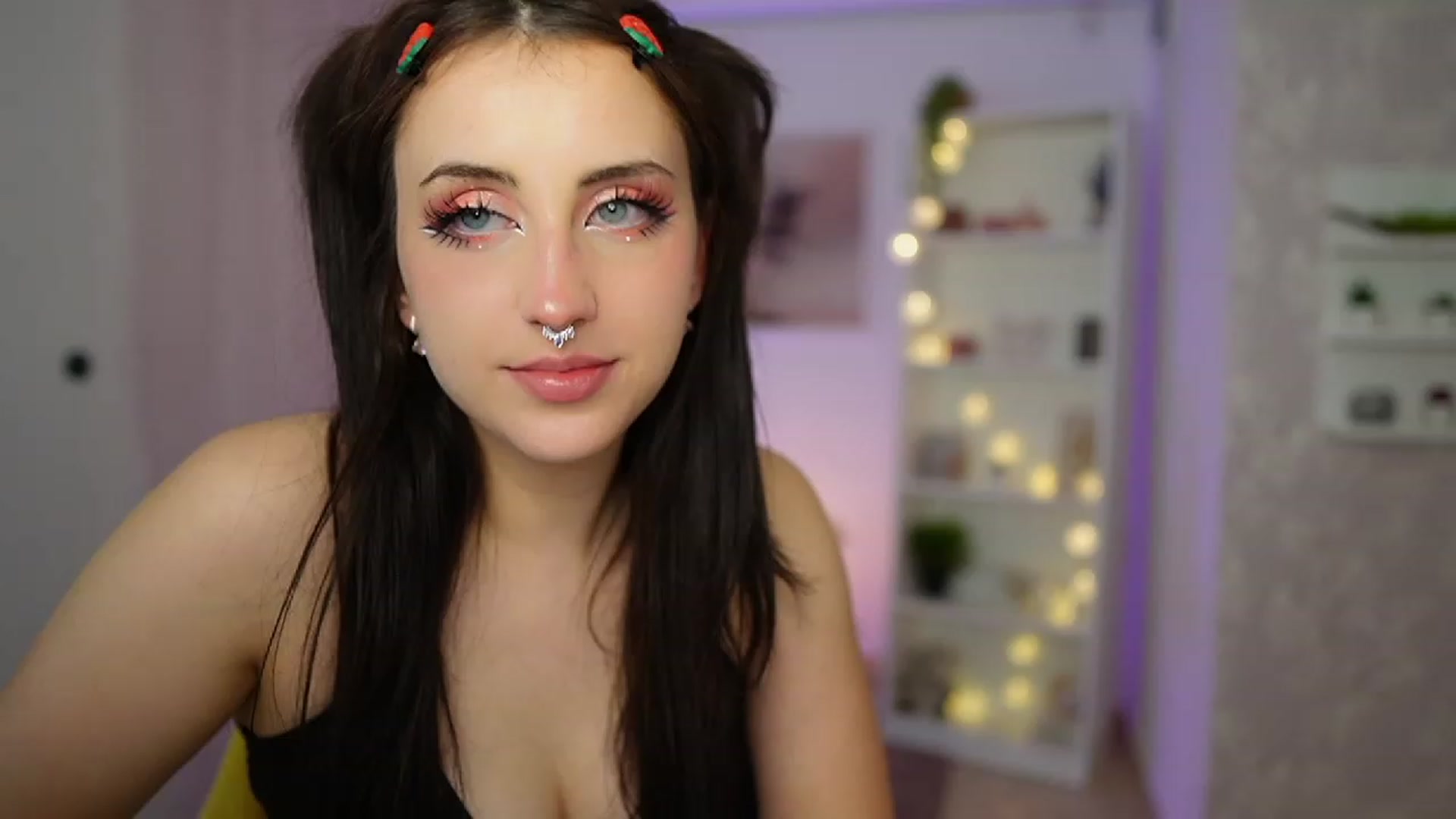 Gallery image thumbnail from Cherry_Acid18's myfreecams stream on, 09/22/2023, 23:22 image 18 of 20