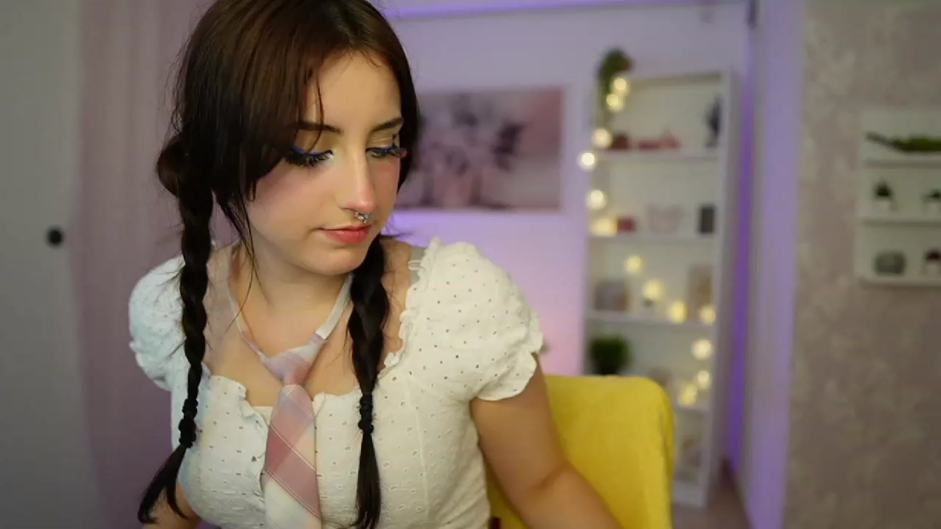 Gallery image thumbnail from Cherry_Acid18's myfreecams stream on, 09/24/2023, 21:28 image 18 of 20