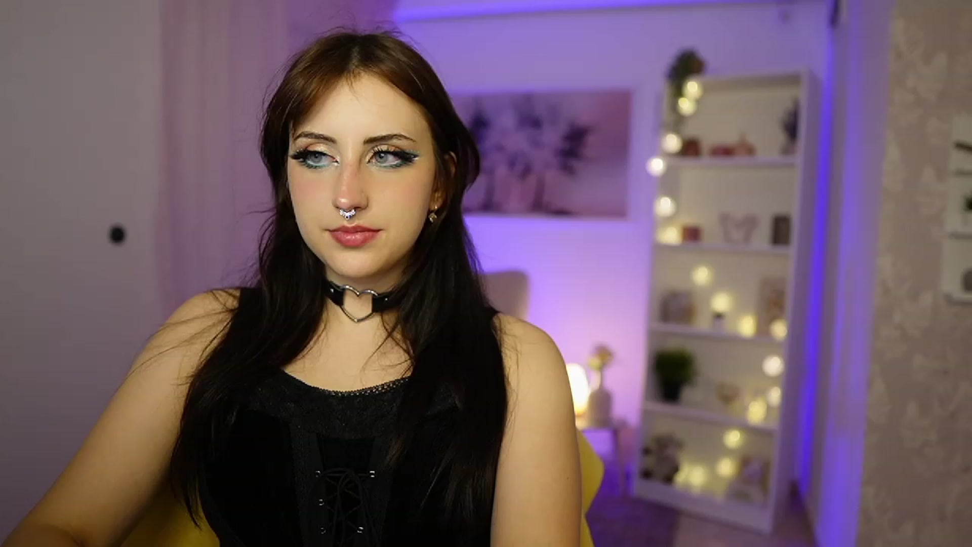 Gallery image thumbnail from Cherry_Acid18's myfreecams stream on, 09/27/2023, 23:05 image 13 of 20
