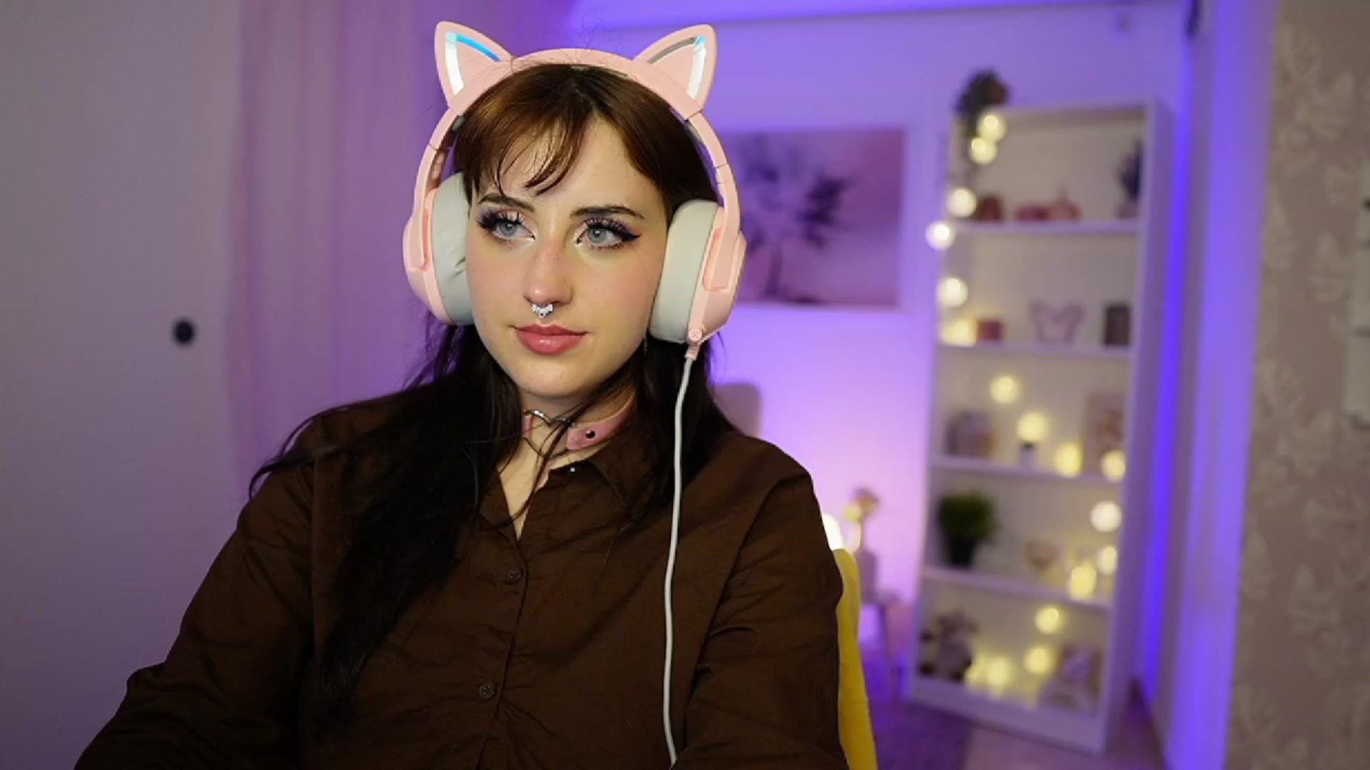 Gallery image thumbnail from Cherry_Acid18's myfreecams stream on, 09/28/2023, 20:02 image 19 of 20