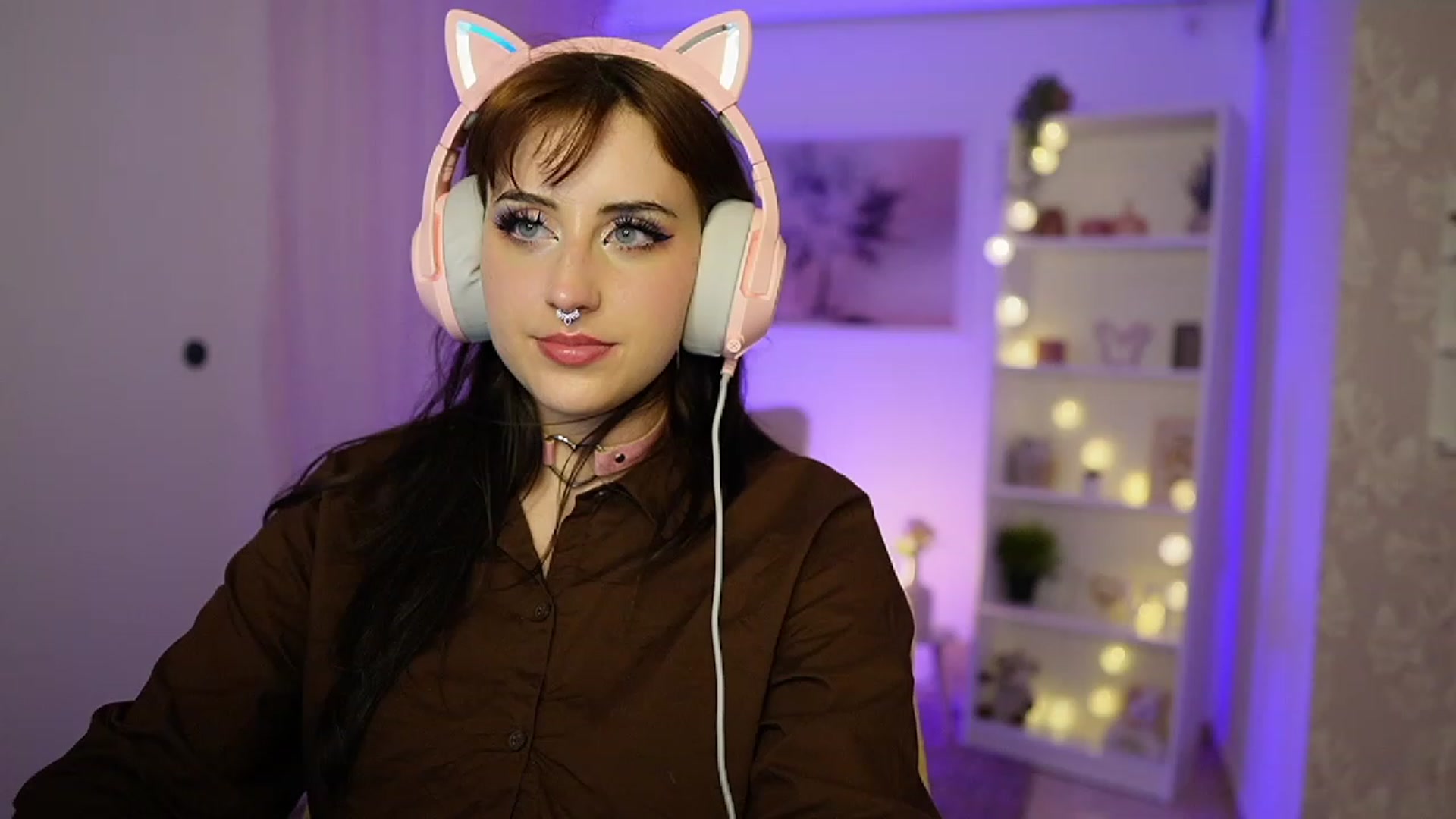 Gallery image thumbnail from Cherry_Acid18's myfreecams stream on, 09/28/2023, 20:02 image 18 of 20
