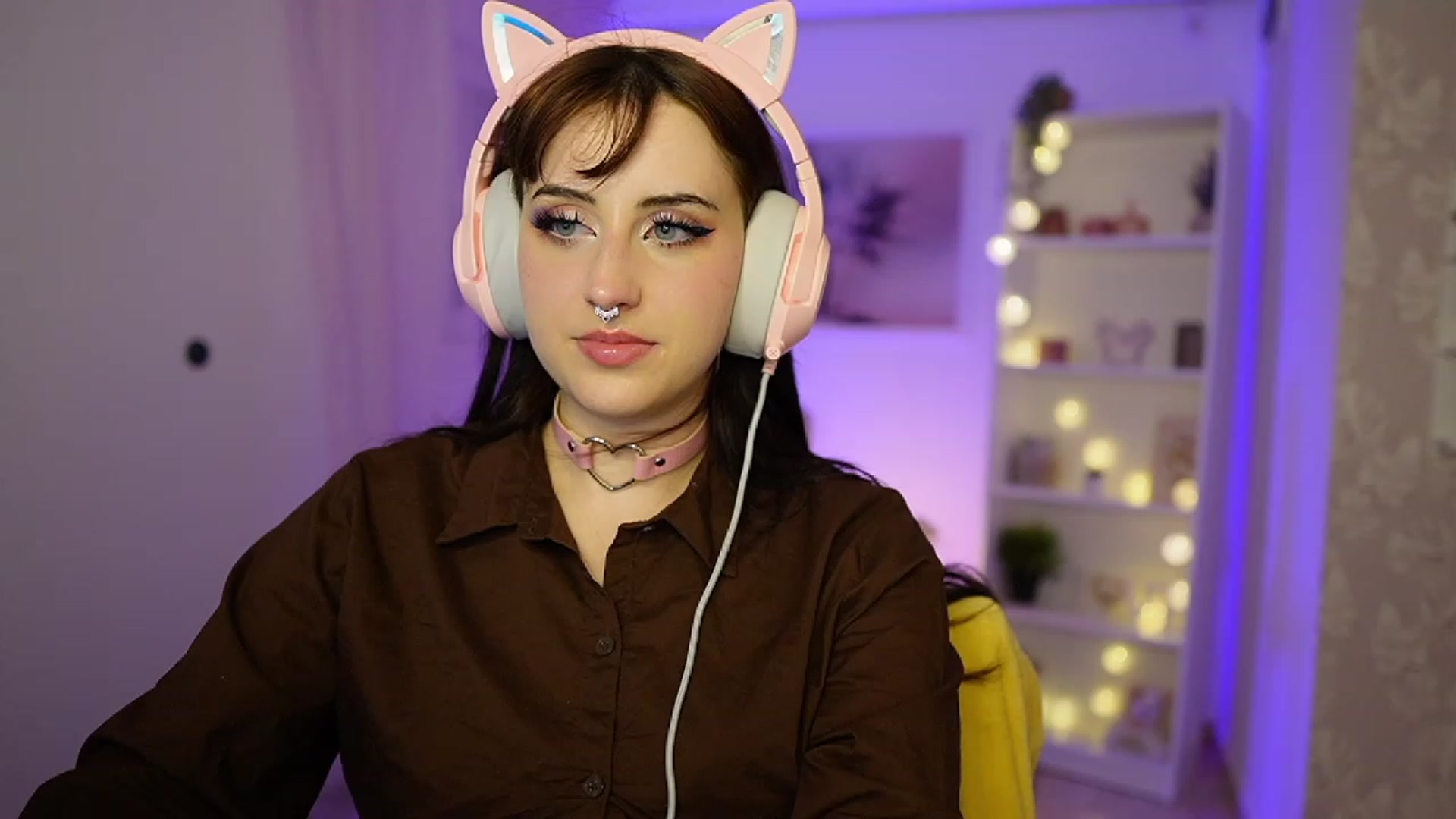 Gallery image thumbnail from Cherry_Acid18's myfreecams stream on, 09/28/2023, 20:02 image 1 of 20