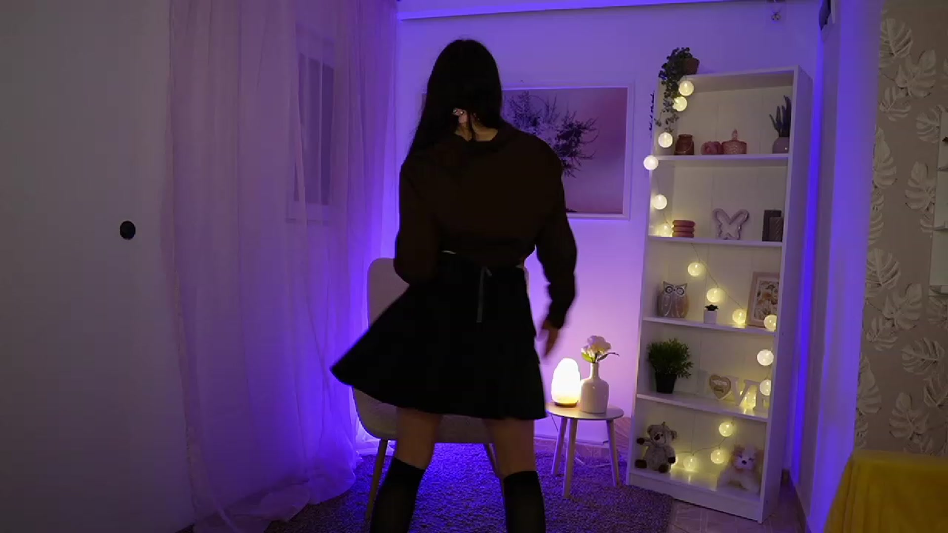 Gallery image thumbnail from Cherry_Acid18's myfreecams stream on, 09/28/2023, 20:02 image 16 of 20