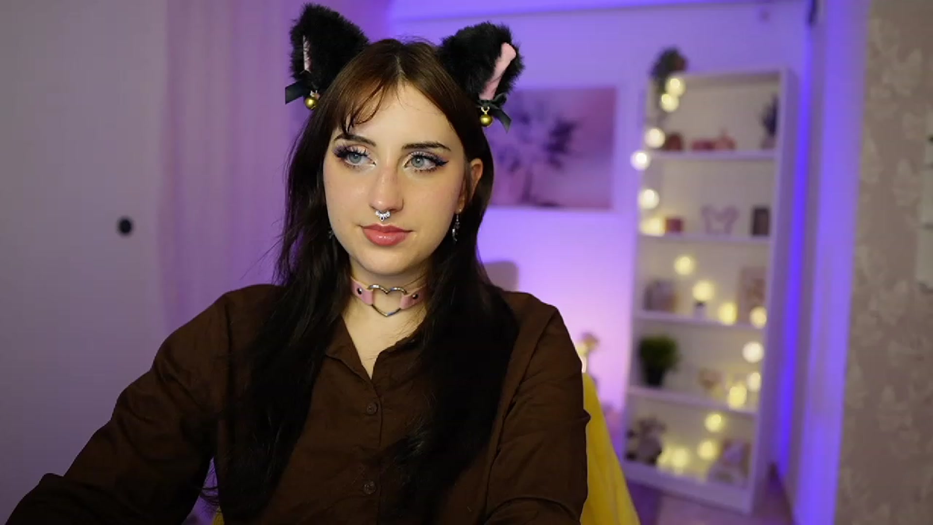 Gallery image thumbnail from Cherry_Acid18's myfreecams stream on, 09/28/2023, 21:09 image 10 of 20