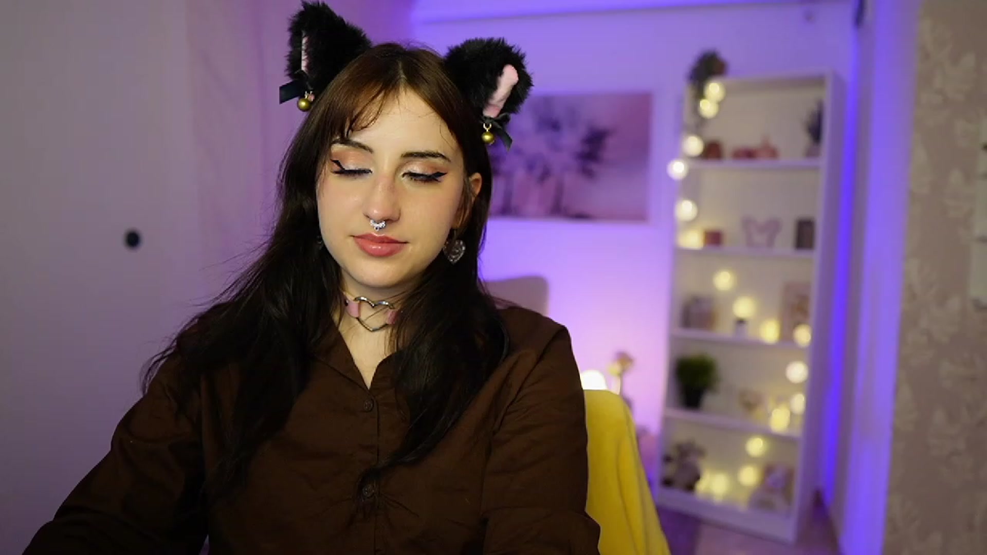 Gallery image thumbnail from Cherry_Acid18's myfreecams stream on, 09/28/2023, 21:09 image 16 of 20