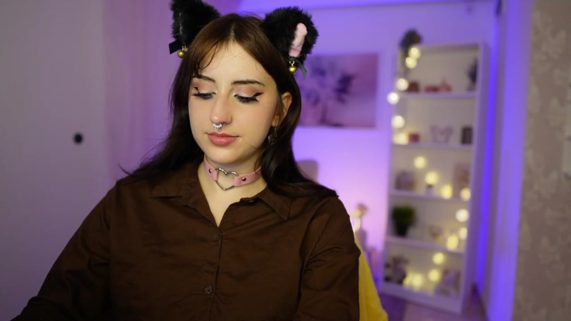 Gallery image thumbnail from Cherry_Acid18's myfreecams stream on, 09/28/2023, 21:45 image 3 of 20