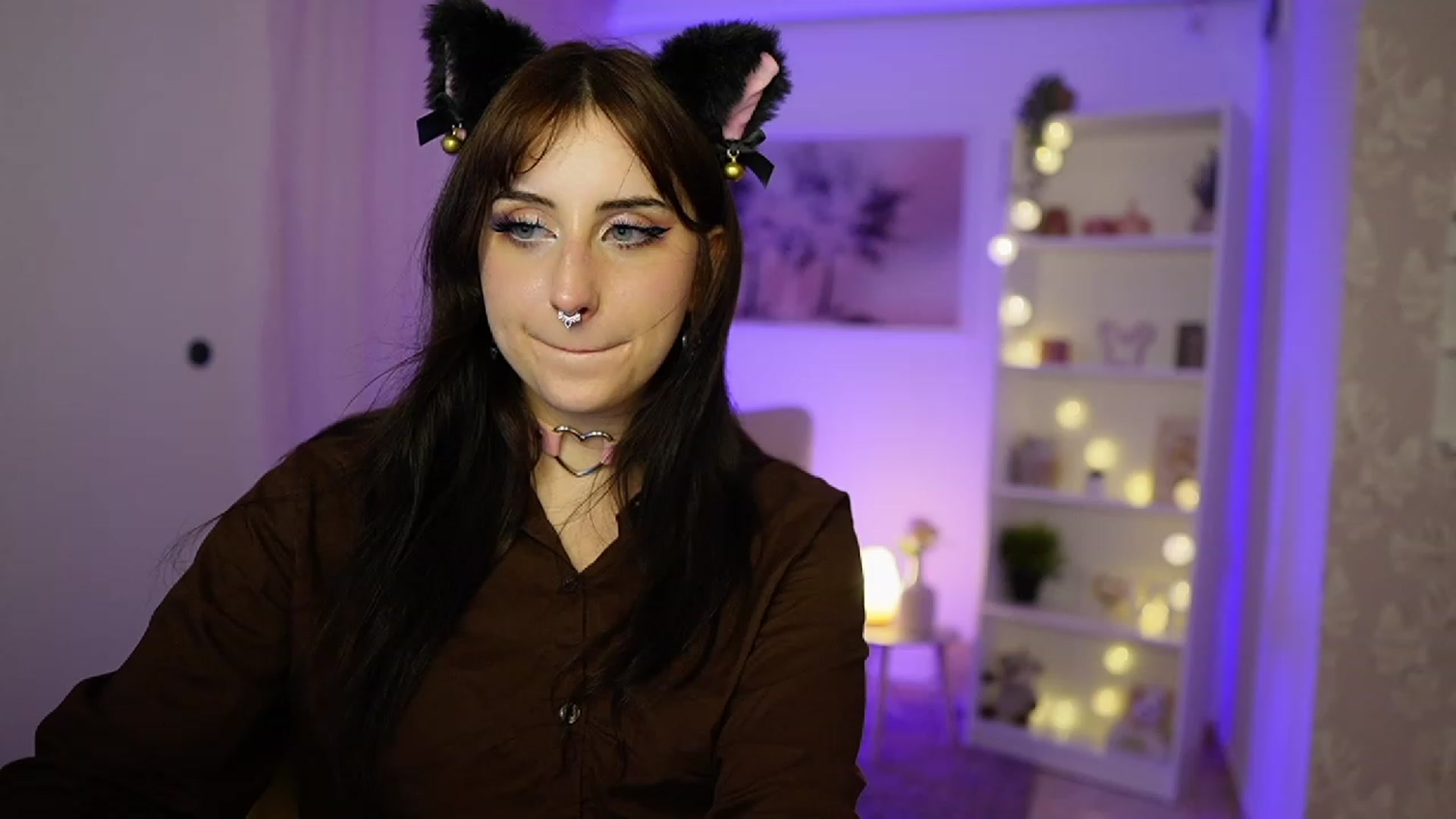 Gallery image thumbnail from Cherry_Acid18's myfreecams stream on, 09/28/2023, 21:45 image 15 of 20
