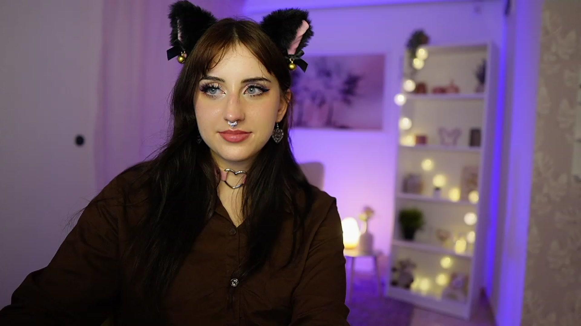 Gallery image thumbnail from Cherry_Acid18's myfreecams stream on, 09/28/2023, 21:45 image 16 of 20