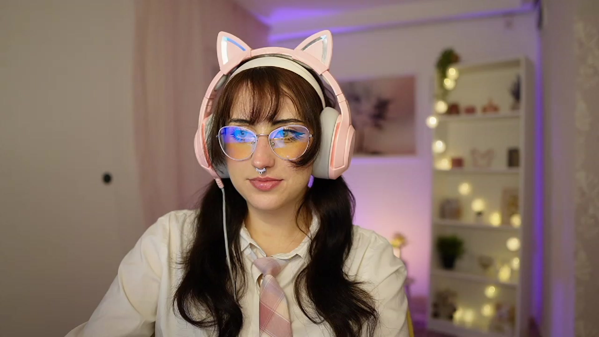 Gallery image thumbnail from Cherry_Acid18's myfreecams stream on, 10/03/2023, 21:08 image 19 of 20