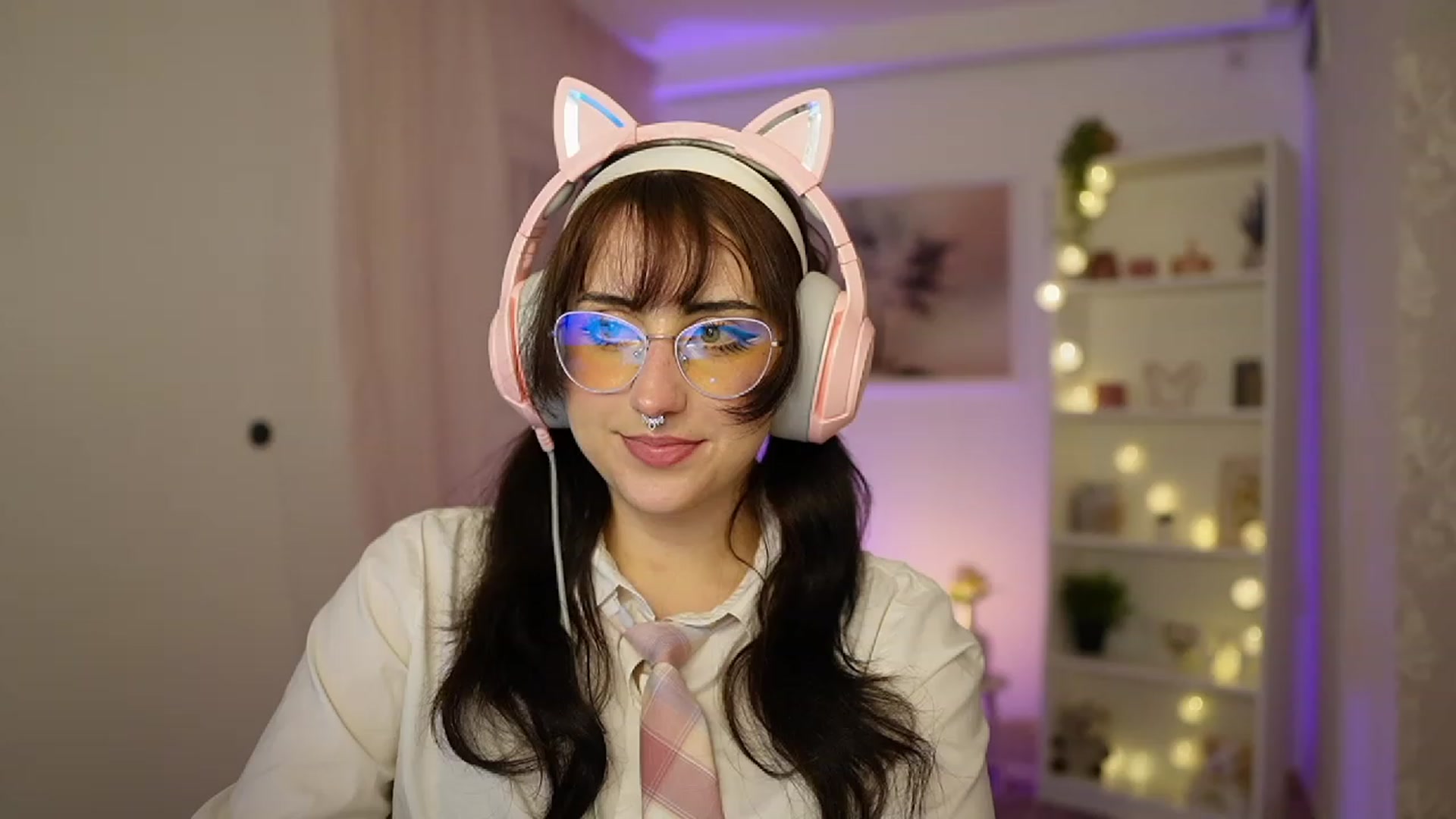 Gallery image thumbnail from Cherry_Acid18's myfreecams stream on, 10/03/2023, 21:08 image 20 of 20
