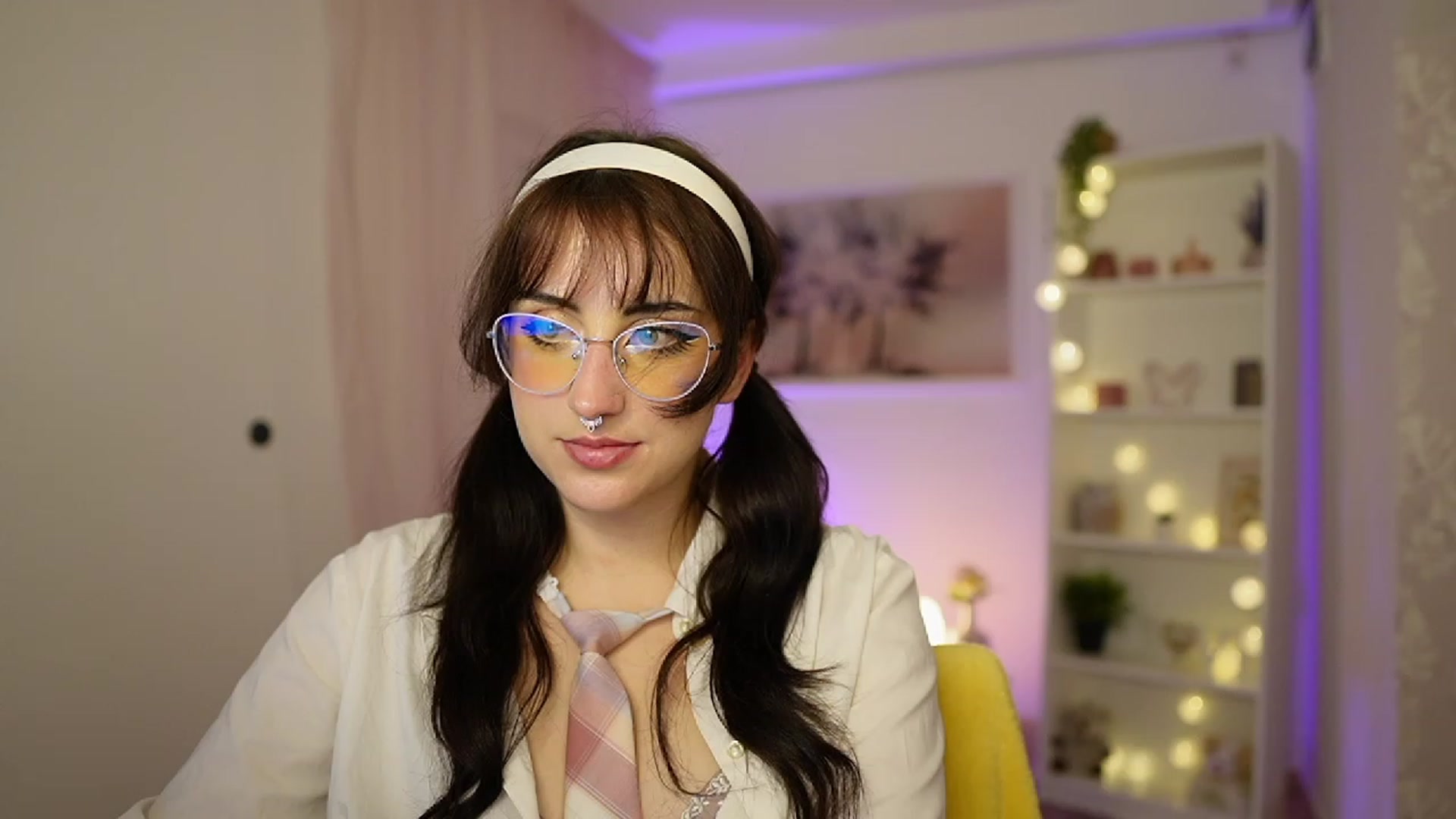 Gallery image thumbnail from Cherry_Acid18's myfreecams stream on, 10/03/2023, 22:55 image 5 of 20