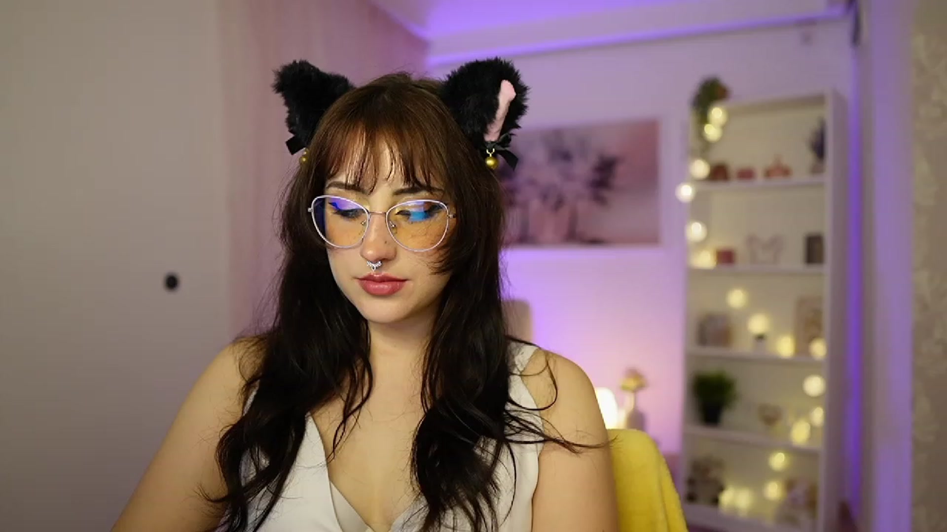 Gallery image thumbnail from Cherry_Acid18's myfreecams stream on, 10/04/2023, 20:08 image 11 of 20