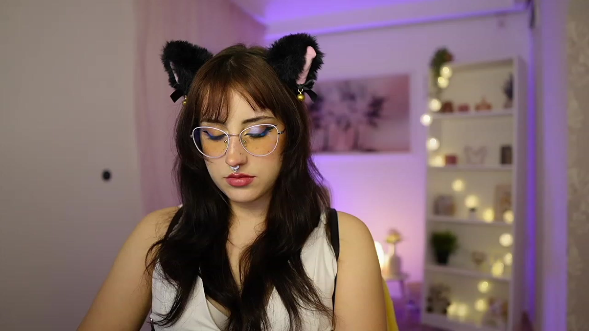 Gallery image thumbnail from Cherry_Acid18's myfreecams stream on, 10/04/2023, 20:08 image 1 of 20
