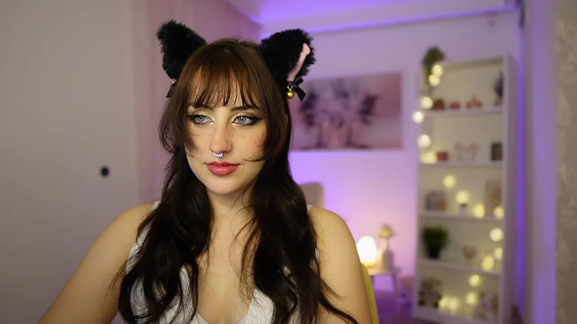 Gallery image thumbnail from Cherry_Acid18's myfreecams stream on, 10/04/2023, 22:37 image 13 of 20