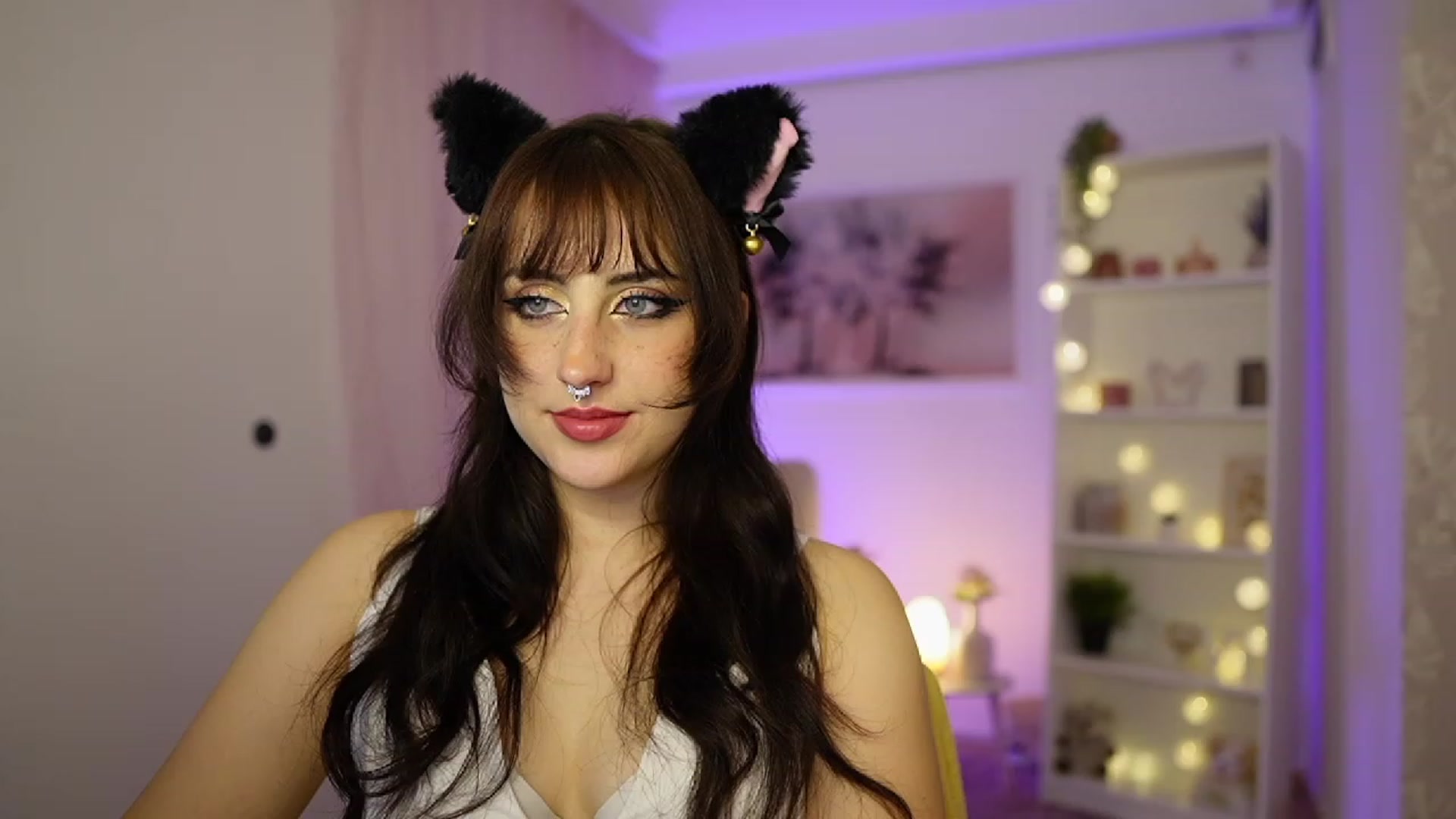 Gallery image thumbnail from Cherry_Acid18's myfreecams stream on, 10/04/2023, 22:37 image 15 of 20