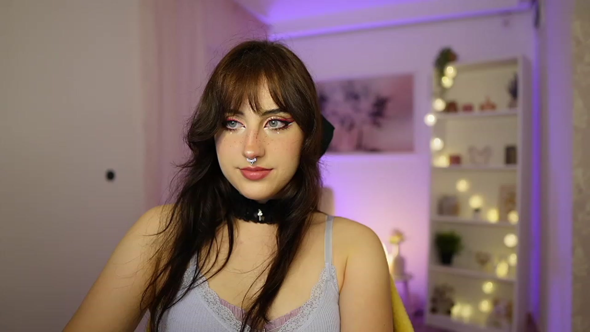 Gallery image thumbnail from Cherry_Acid18's myfreecams stream on, 10/05/2023, 19:35 image 5 of 20