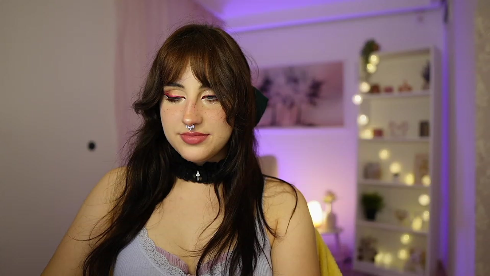 Gallery image thumbnail from Cherry_Acid18's myfreecams stream on, 10/05/2023, 19:35 image 17 of 20