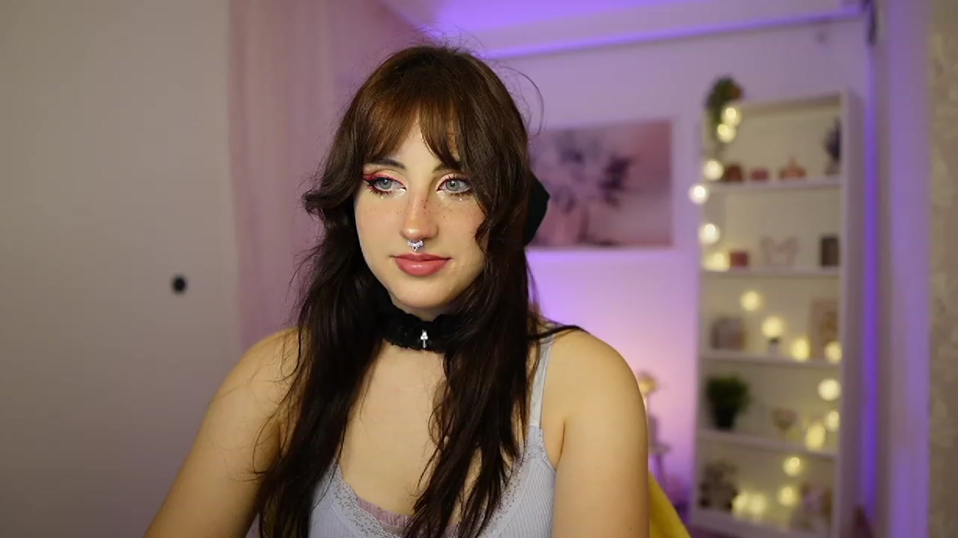 Gallery image thumbnail from Cherry_Acid18's myfreecams stream on, 10/05/2023, 19:35 image 13 of 20