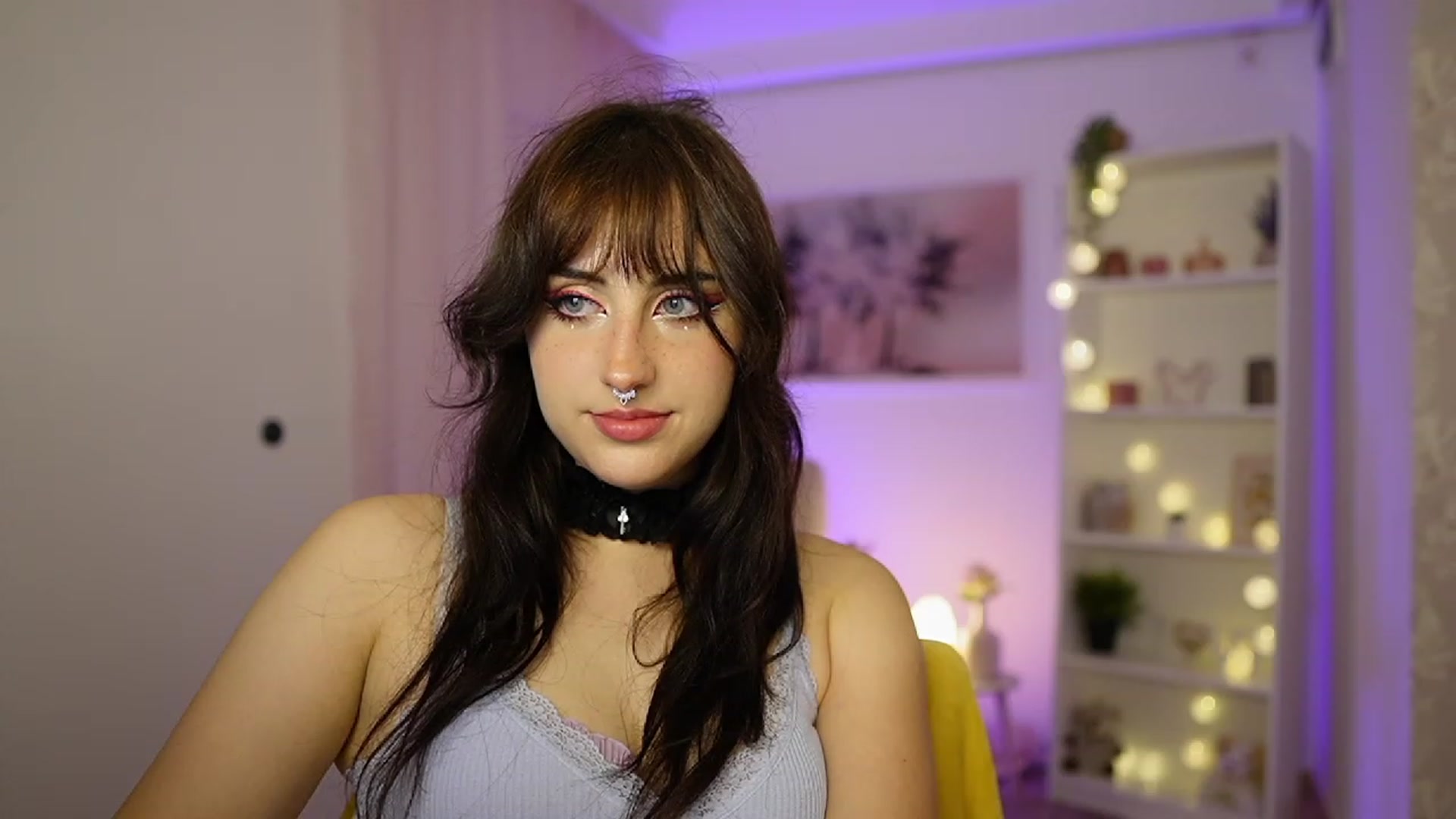 Gallery image thumbnail from Cherry_Acid18's myfreecams stream on, 10/05/2023, 23:18 image 13 of 20