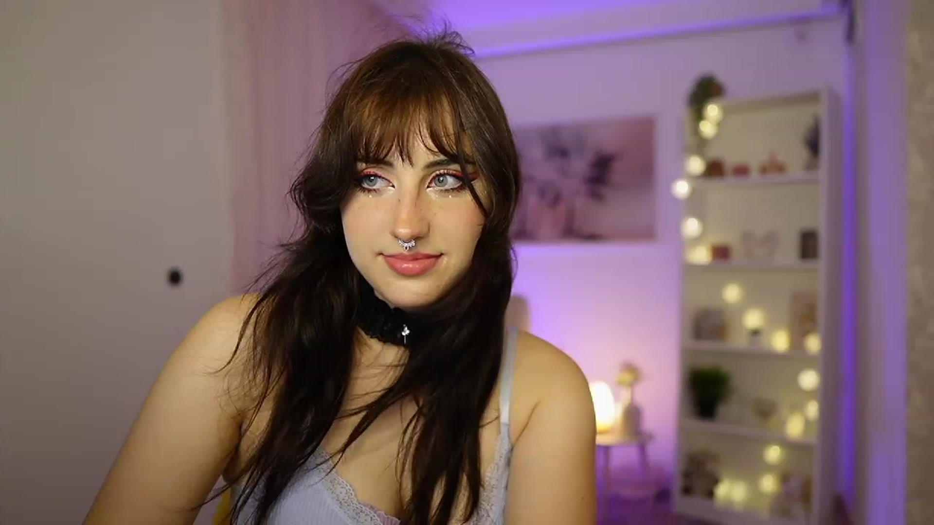 Gallery image thumbnail from Cherry_Acid18's myfreecams stream on, 10/05/2023, 23:18 image 12 of 20